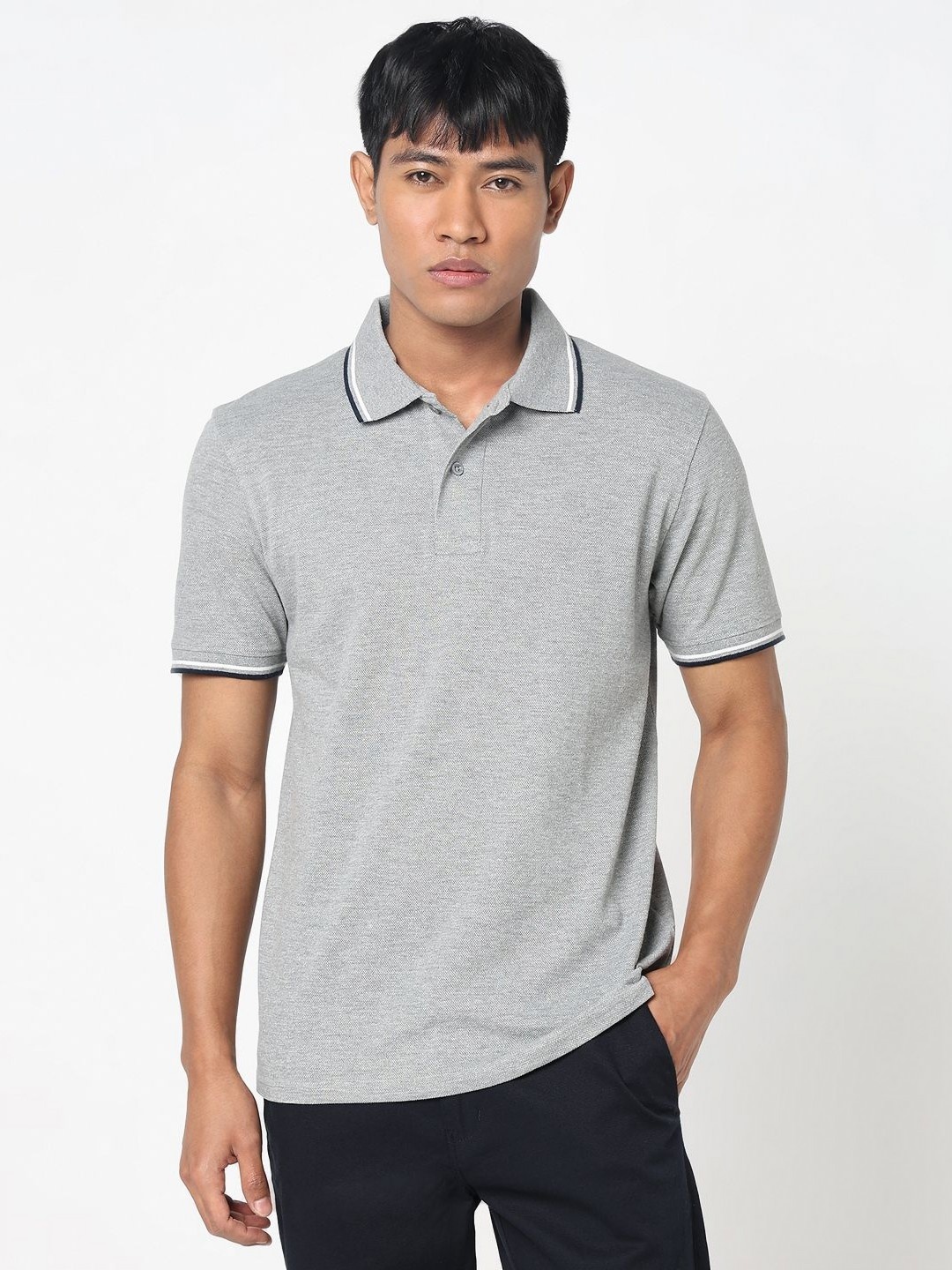 

R&B Men Solid Polo Collar Cotton T-shirt, Grey