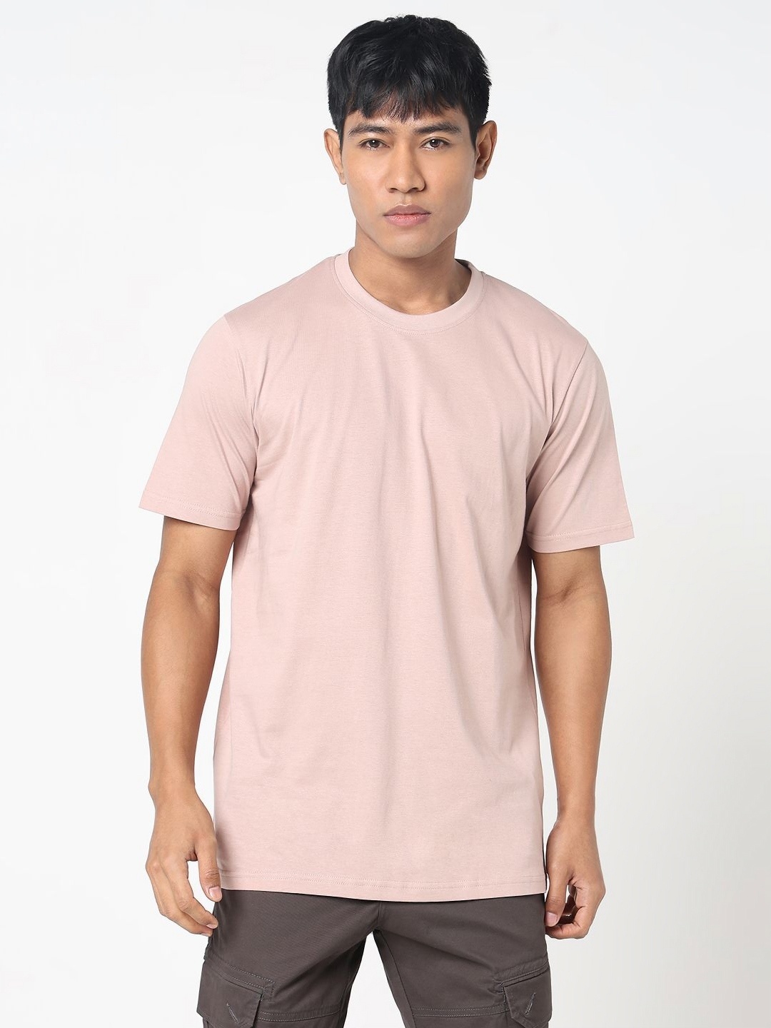 

R&B Men Solid Round Neck Cotton T-shirt, Peach