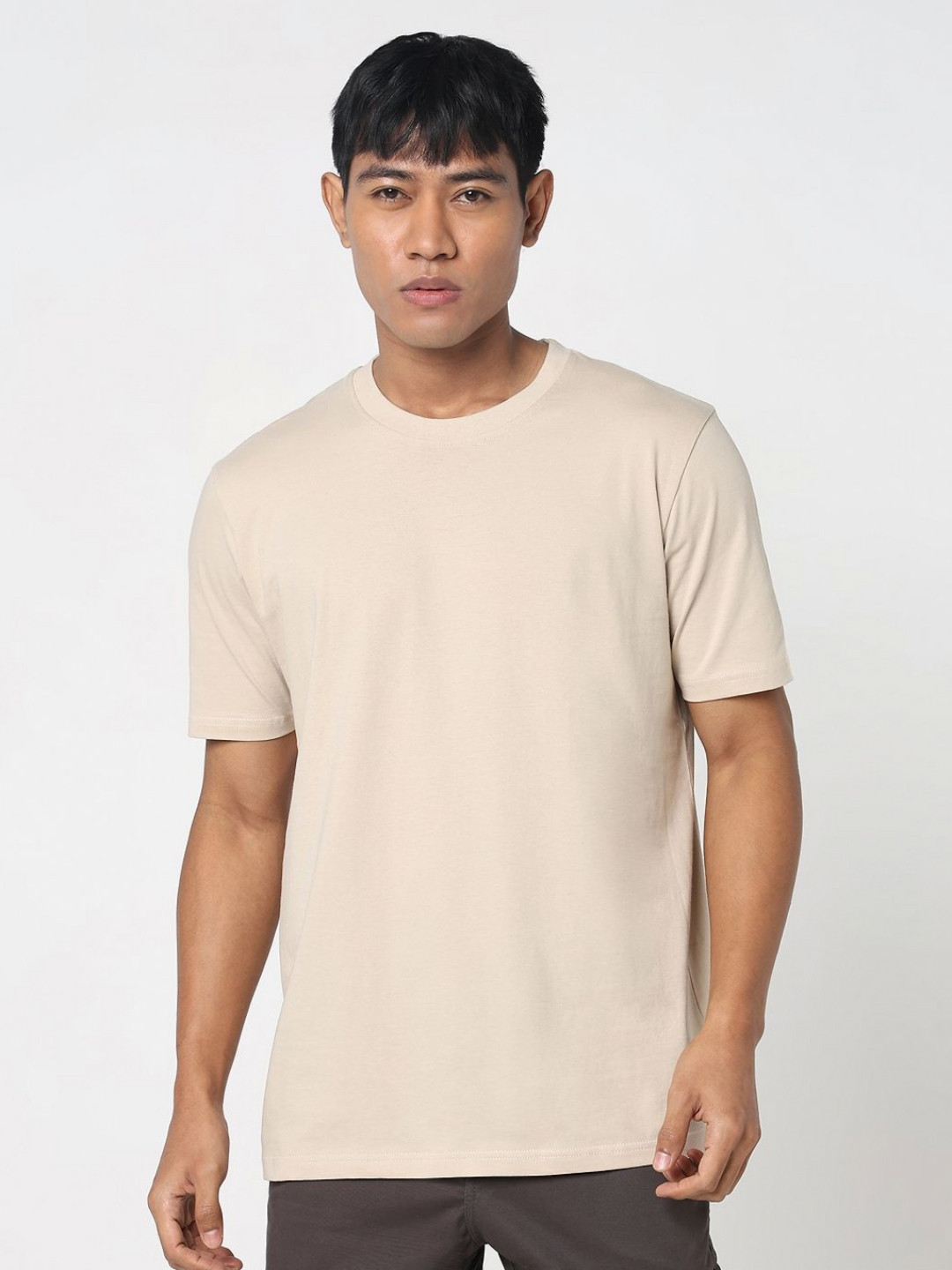 

R&B Men Solid Round Neck Cotton T-shirt, Beige