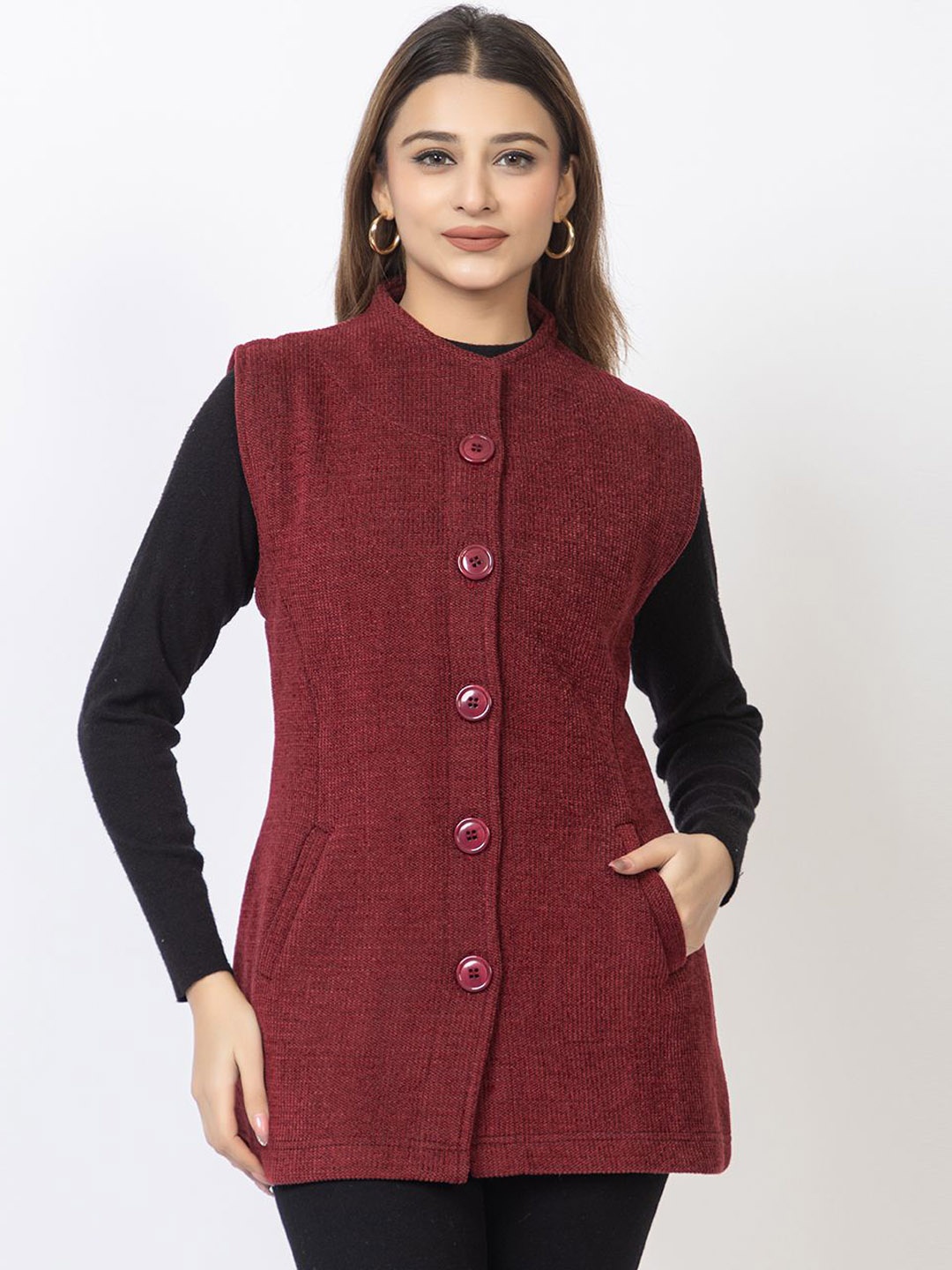 

TWENTY ME Acrylic Sleeveless Sweater Vest, Maroon