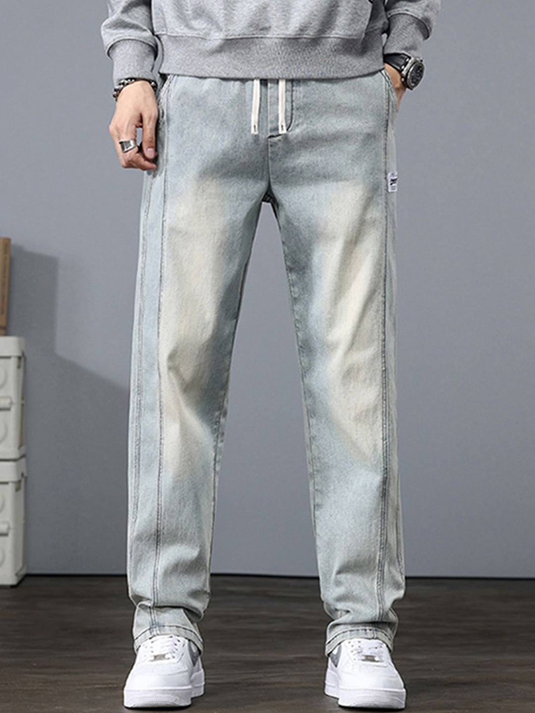 

StyleCast Men Mildly Distressed Light Fade Jeans, Blue