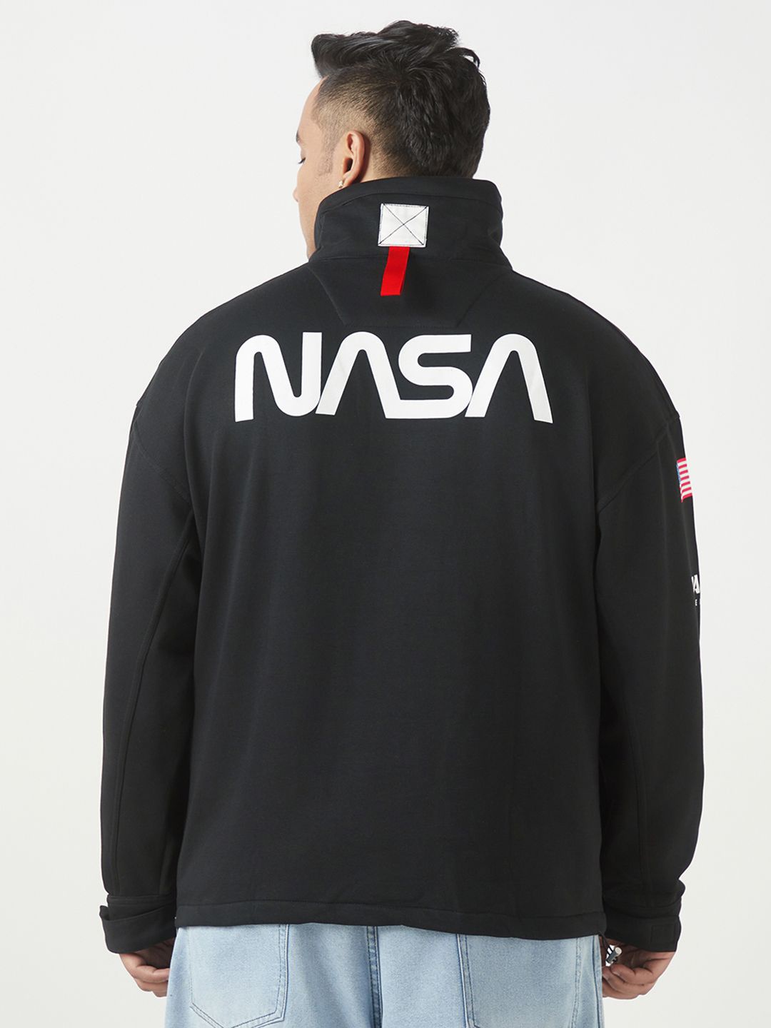 

Bewakoof Heavy Duty Men Printed Sweatshirt, Black