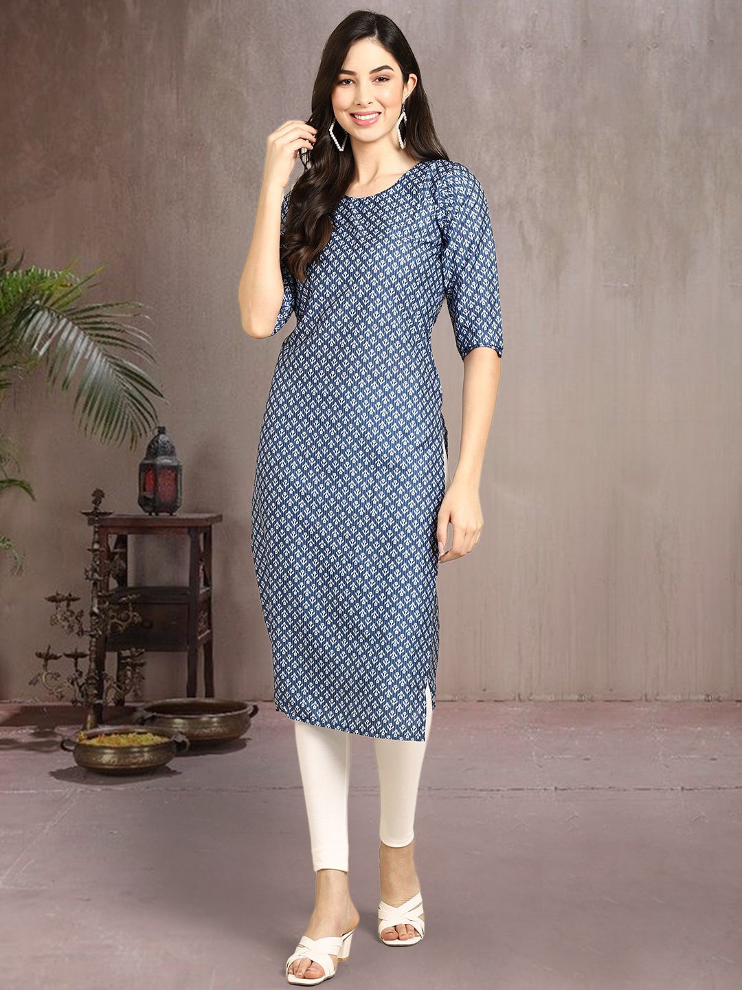 

7Threads Women Ethnic Motifs Printed Floral Crepe Kurta, Blue