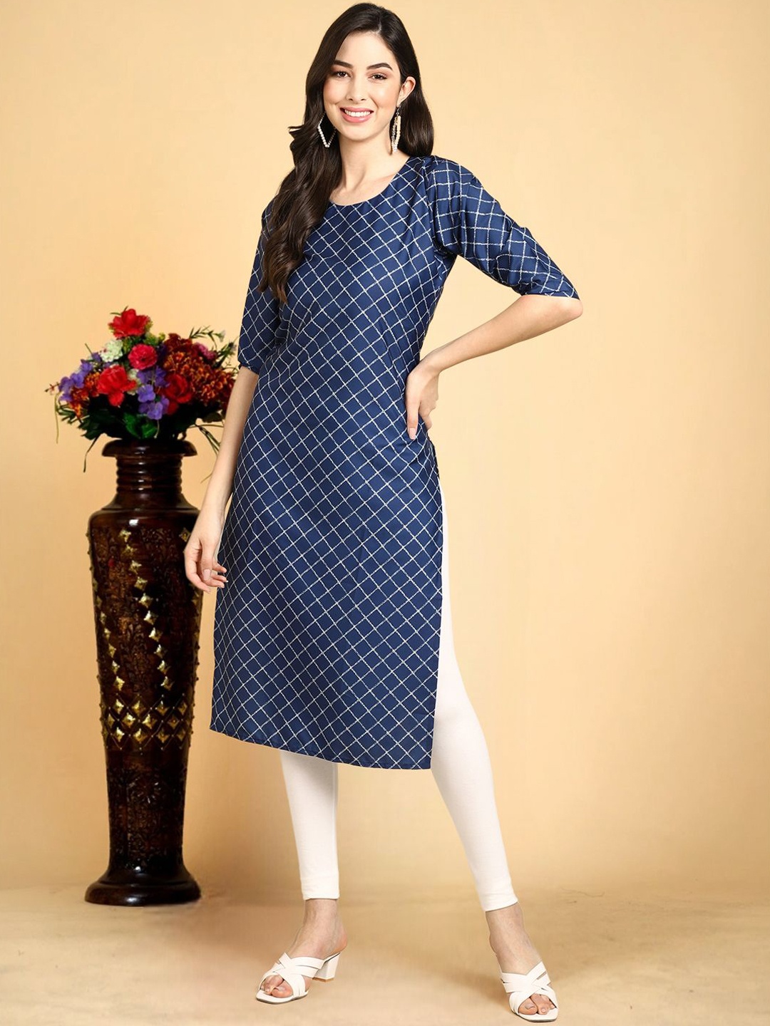 

7Threads Women Ethnic Motifs Printed Floral Crepe Kurta, Navy blue