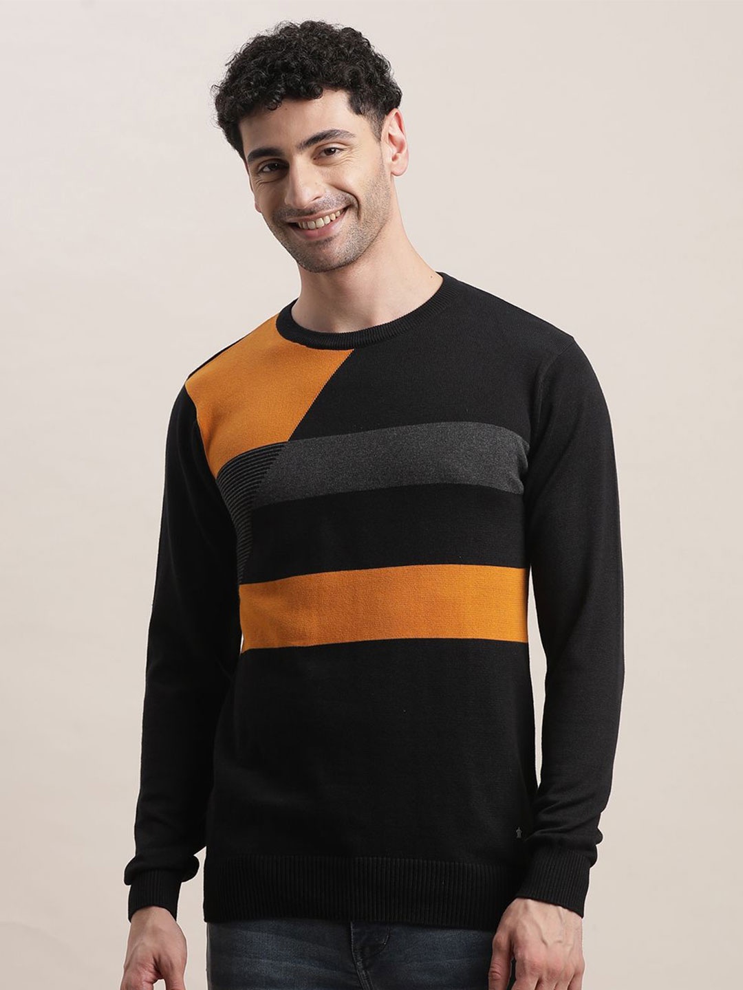 

Turtle Men Colourblocked Cotton Pullover, Black