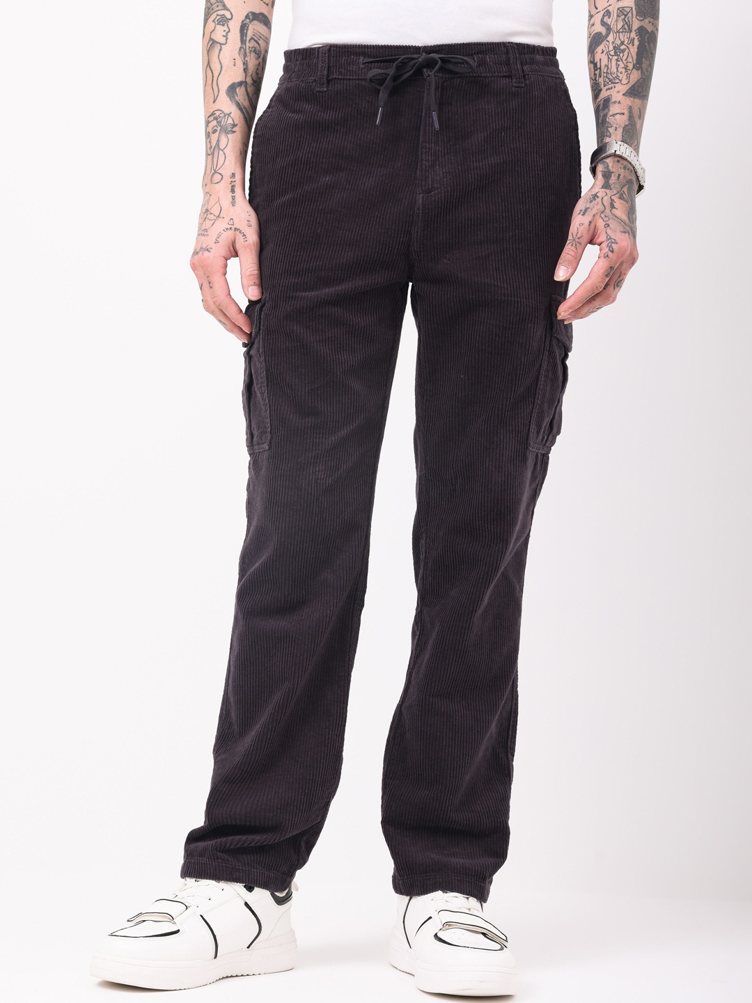 

British Club Men Smart Straight Fit Low-Rise Cargos Trousers, Charcoal