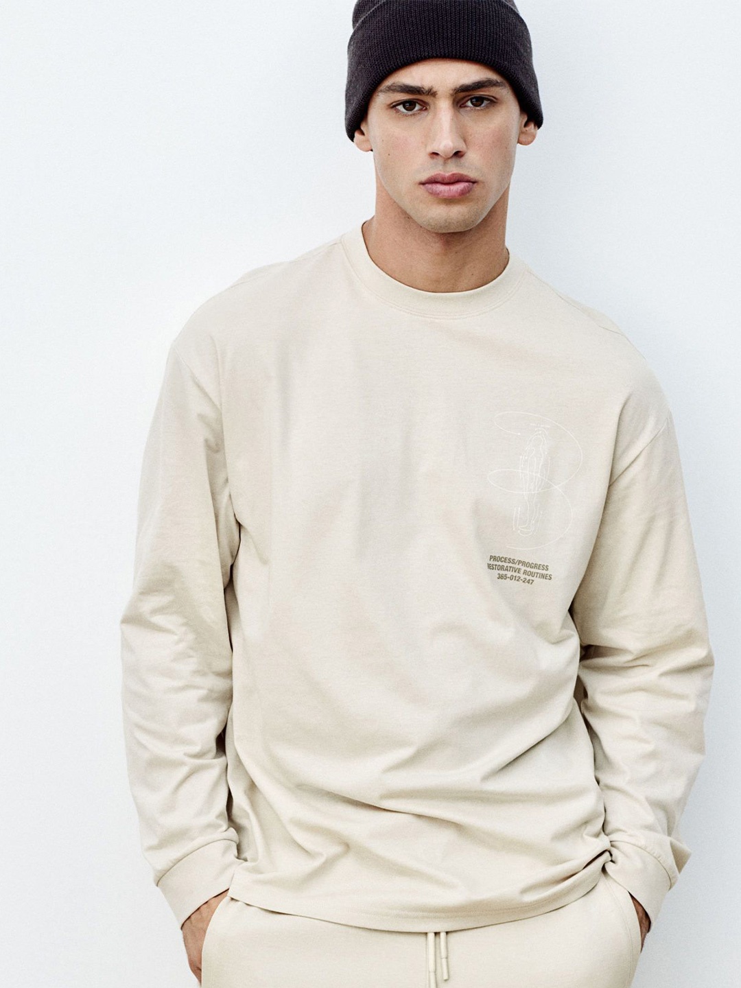 

H&M Loose Fit Long-Sleeved Sports Top In DryMove, Beige