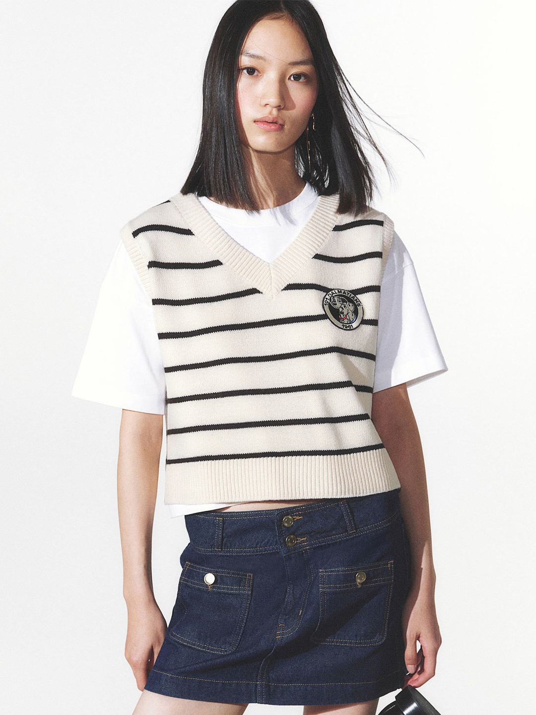 

H&M Women Appliqued Sweater Vest, White