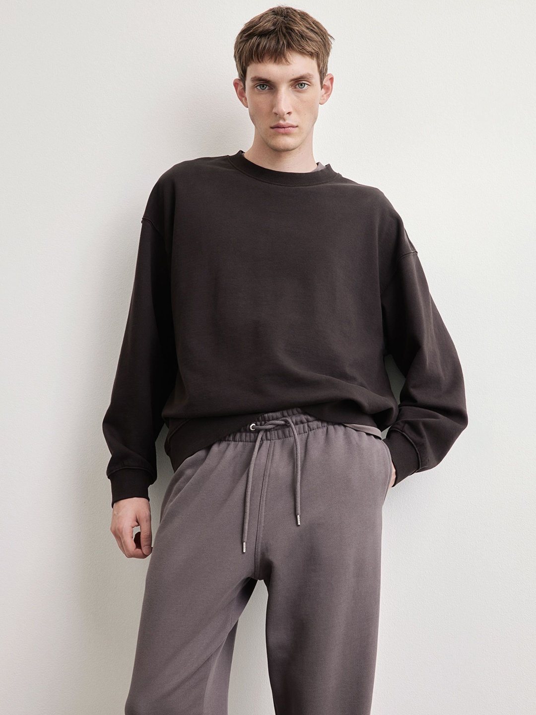 

H&M Regular Fit Sweatpants, Grey
