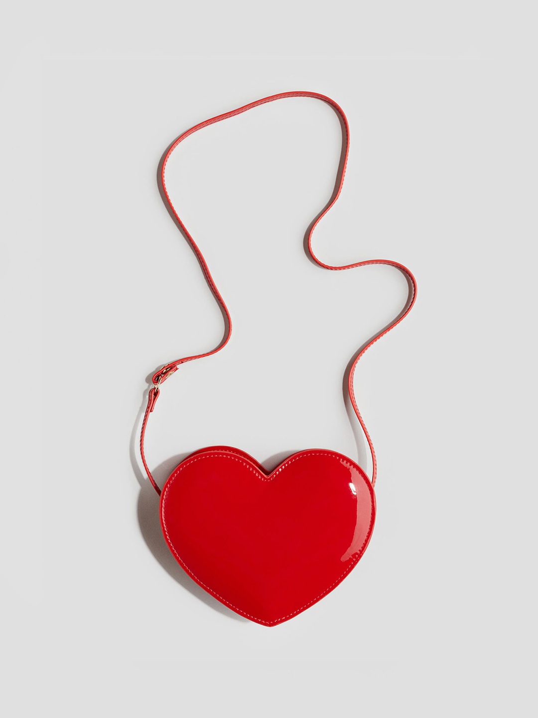 

H&M Heart-Shaped Sling Bag, Red