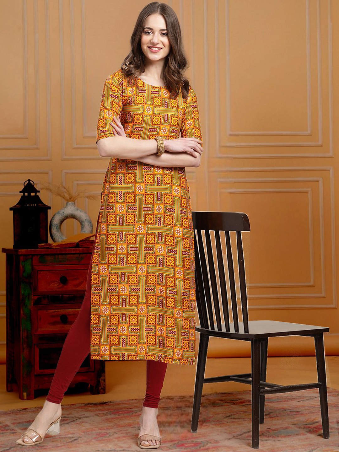 

7Threads Geometric Printed Crepe Straight Kurta, Mustard