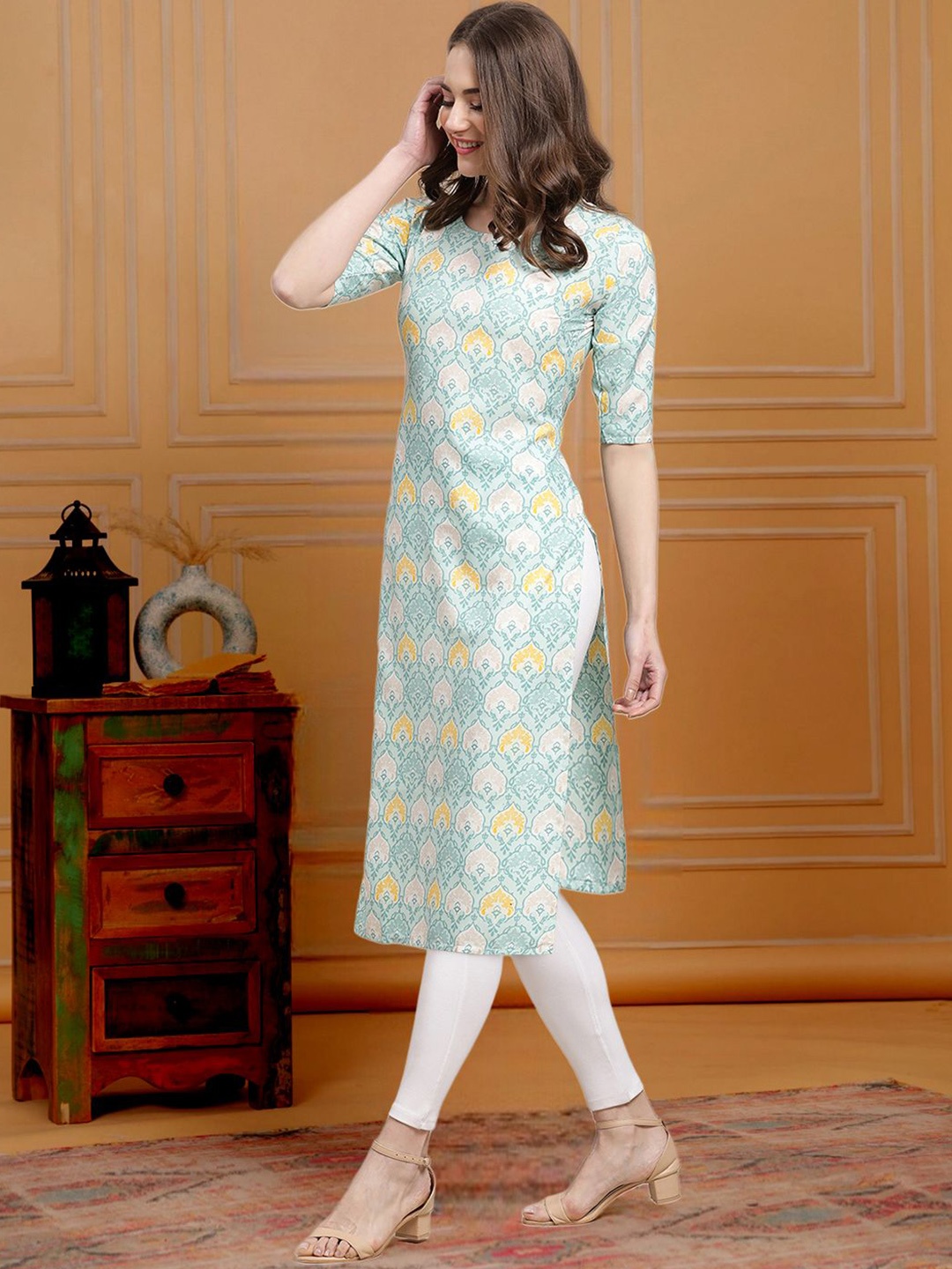 

7Threads Ethnic Motifs Printed Crepe Straight Kurta, Blue