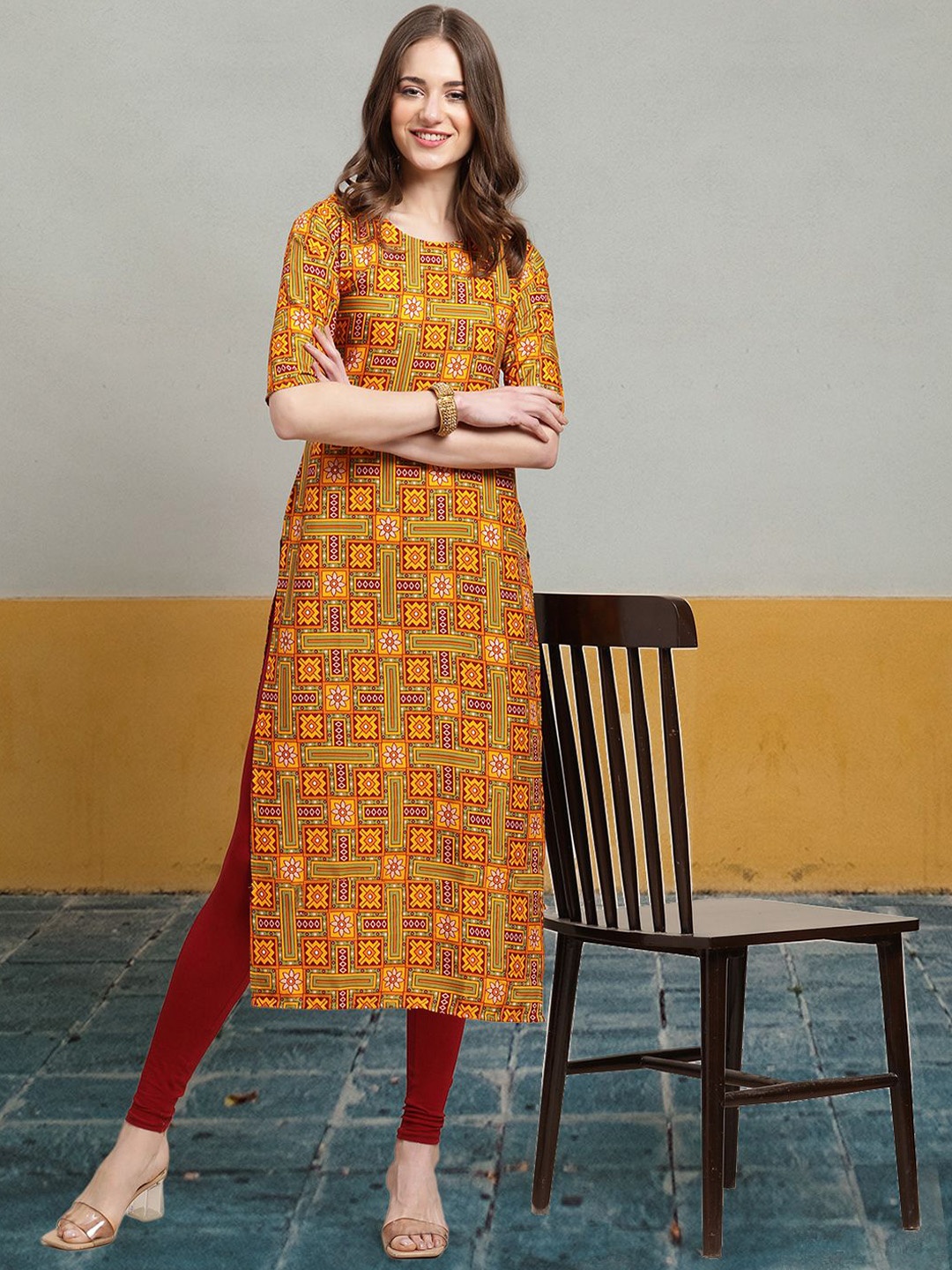 

7Threads Geometric Printed Round Neck Crepe Straight Kurta, Mustard