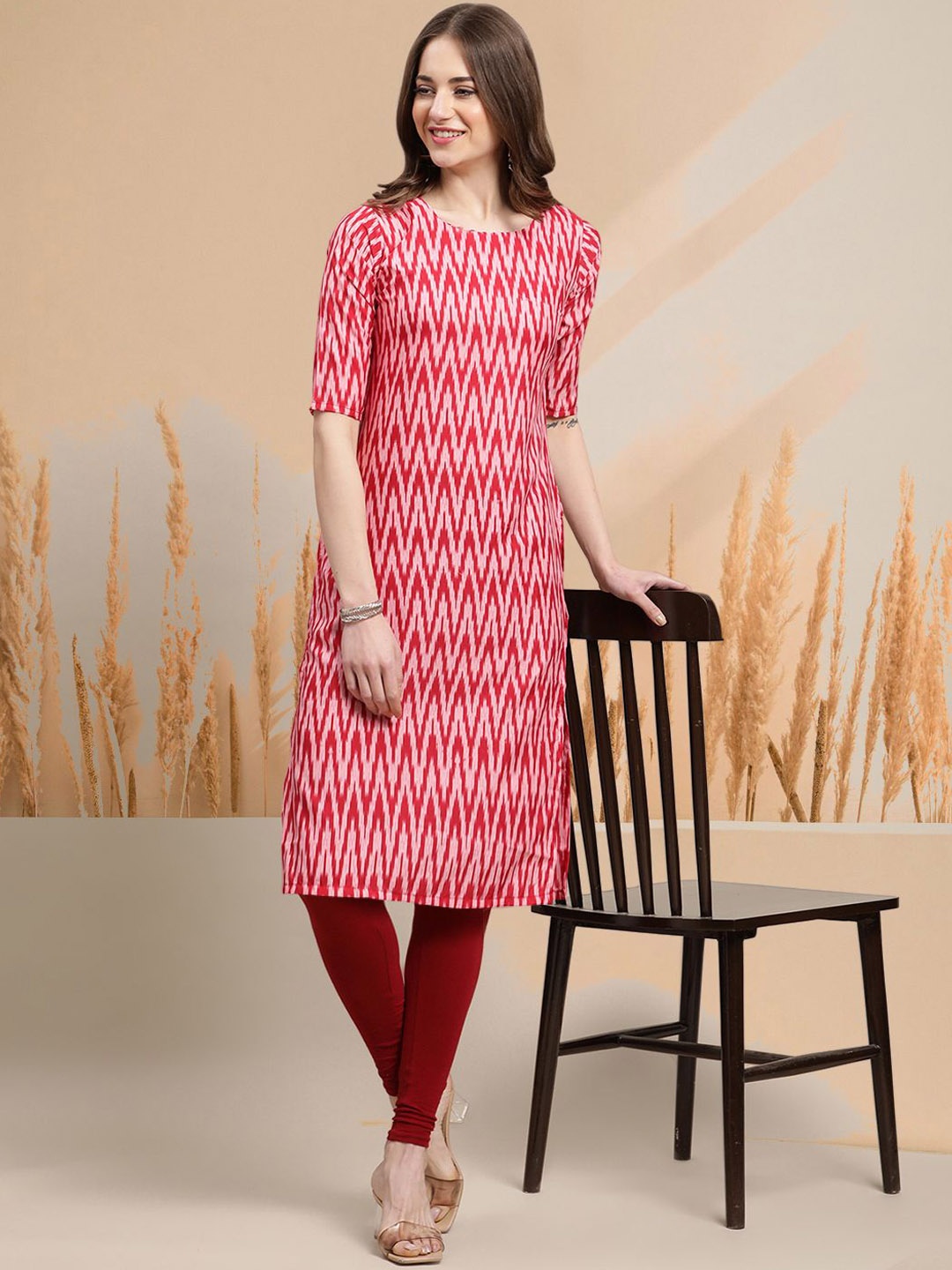 

7Threads Chevron Printed Round Neck Straight Kurta, Pink