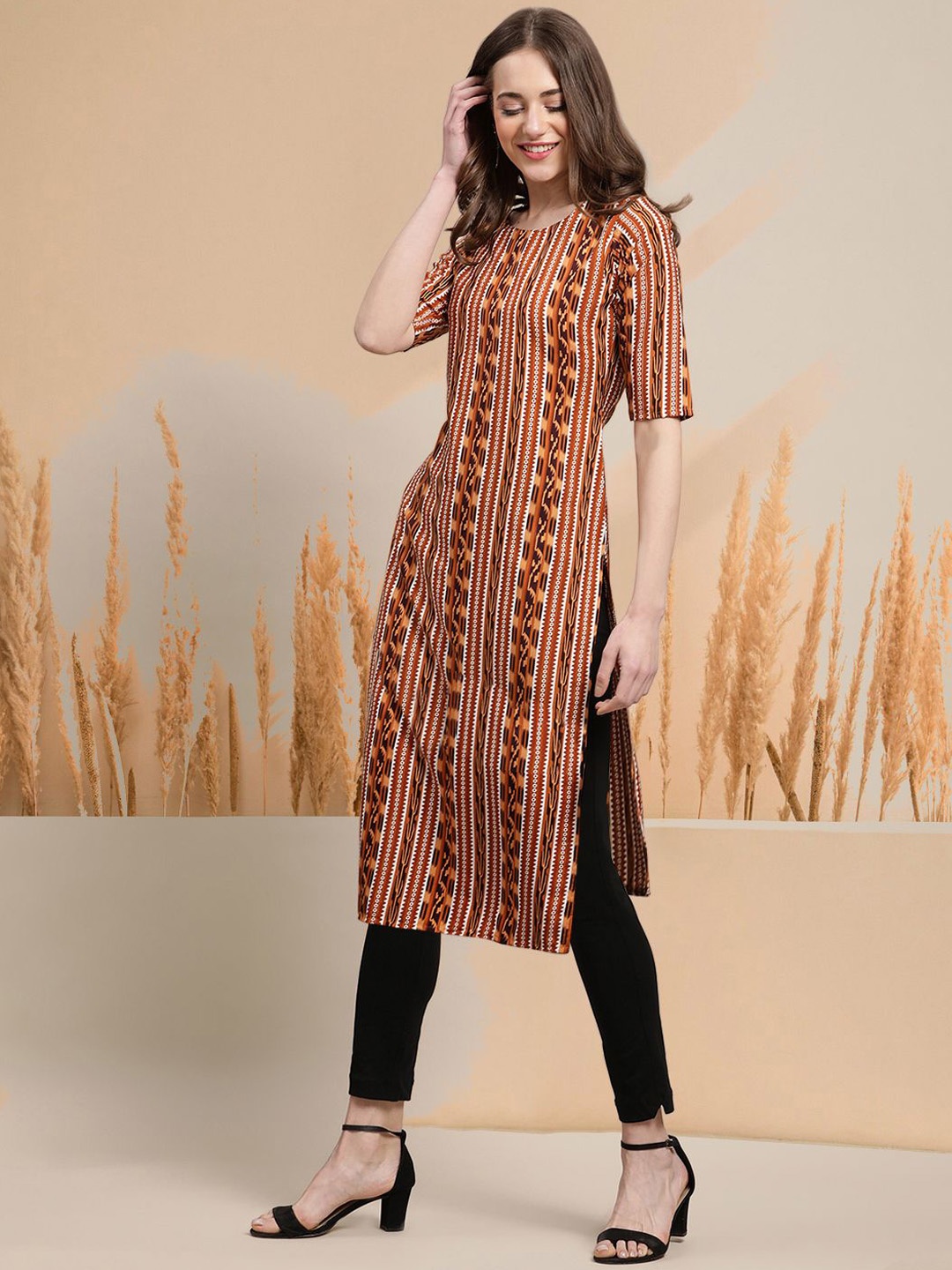 

7Threads Ethnic Motifs Printed Round Neck Crepe Straight Kurta, Brown