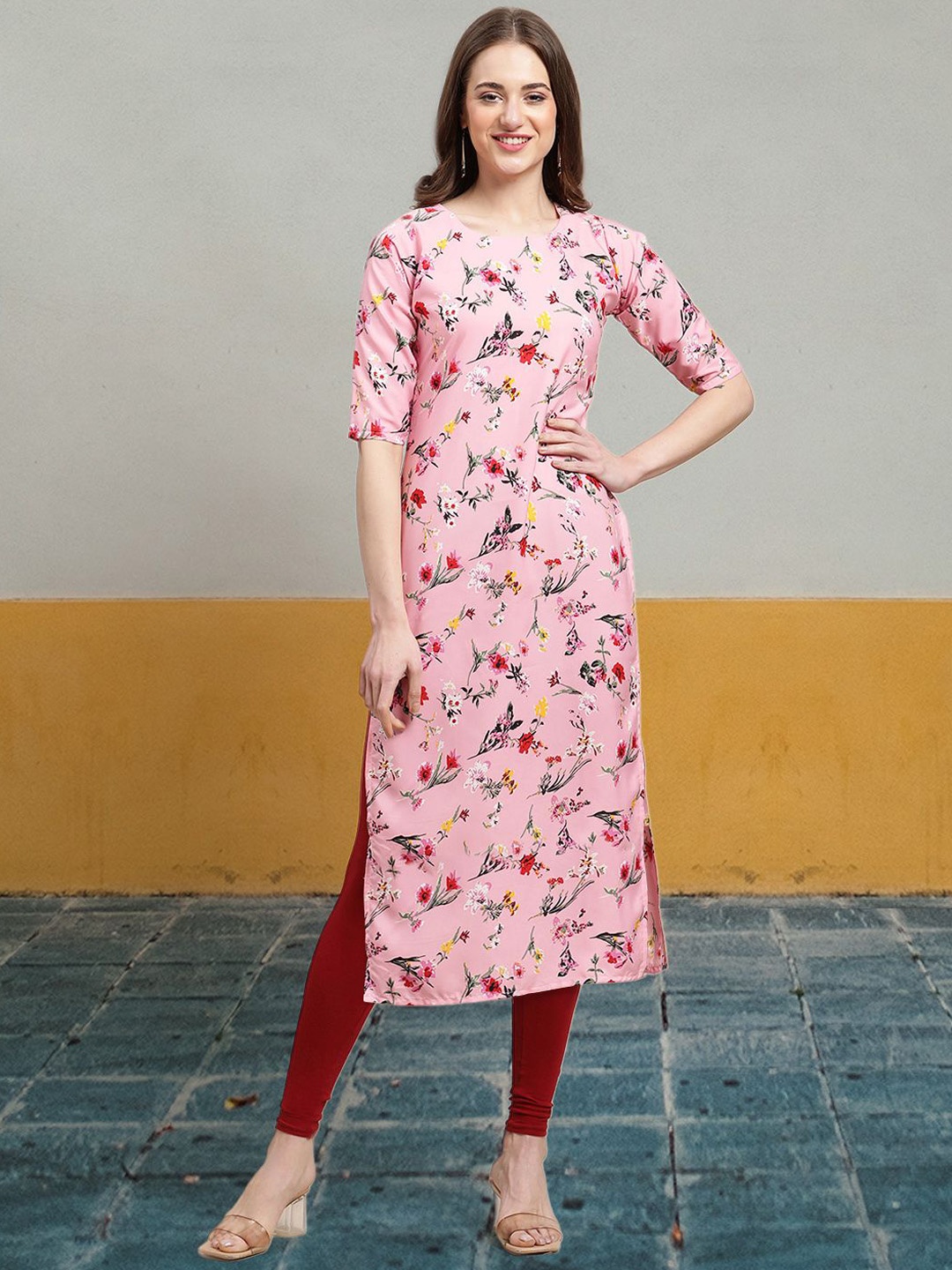 

7Threads Floral Printed Round Neck Crepe Straight Kurta, Pink