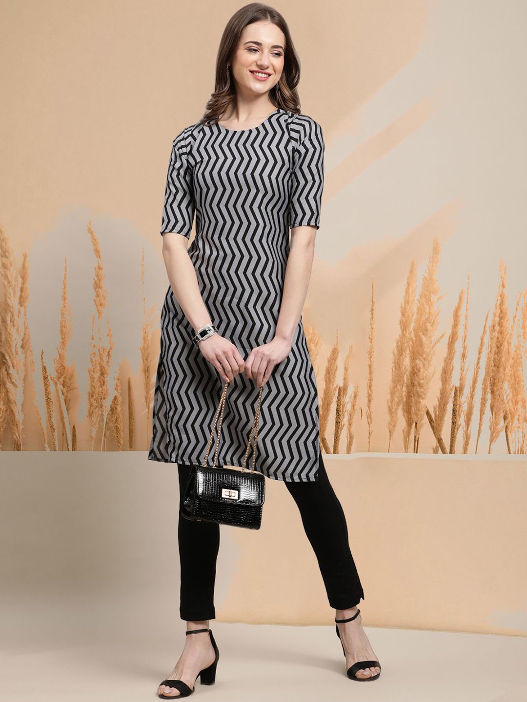 

7Threads Chevron Printed Round Neck Crepe Straight Kurta, Grey