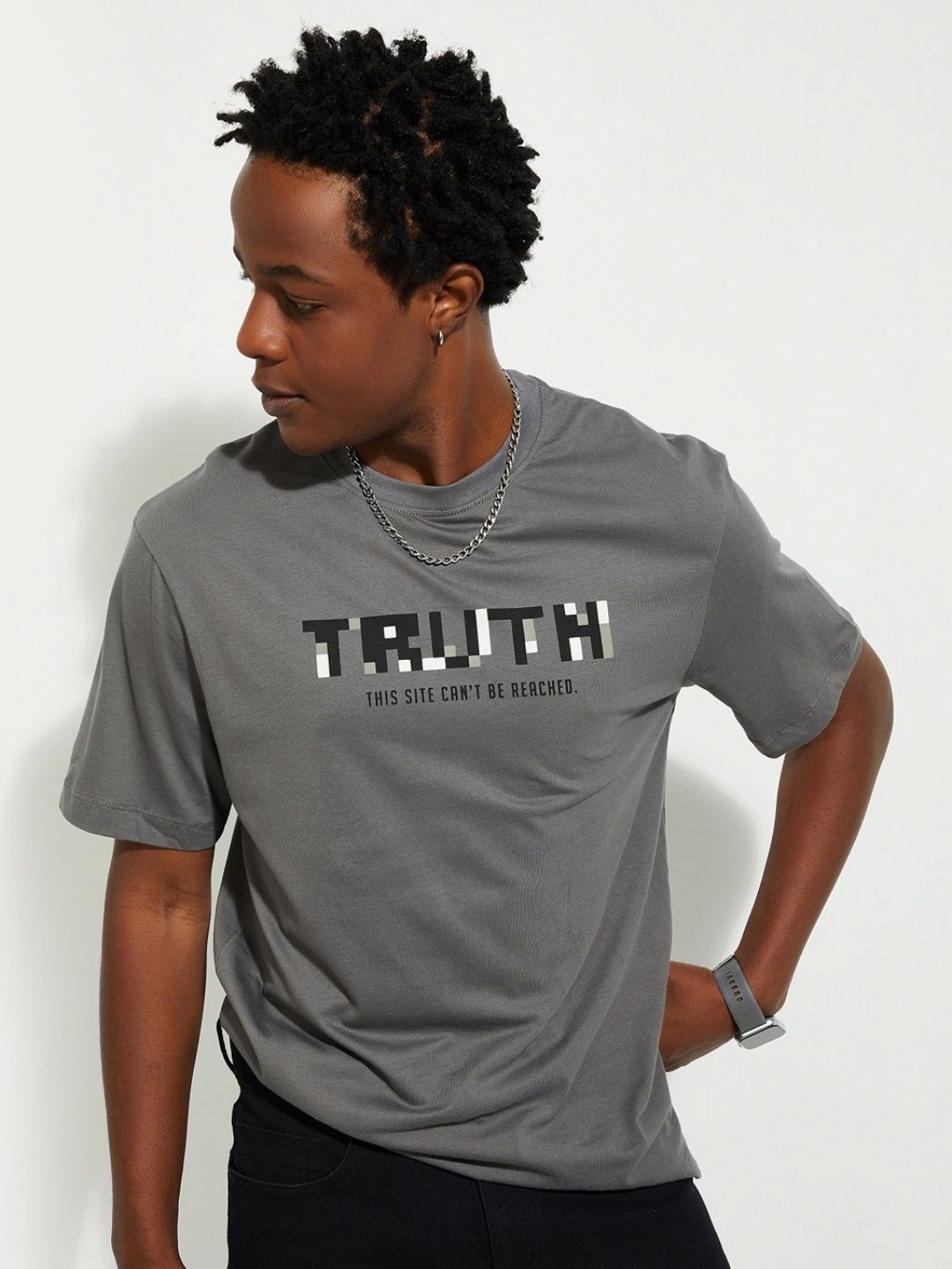 

MAX URB_N Men Graphic Printed T-shirt, Grey