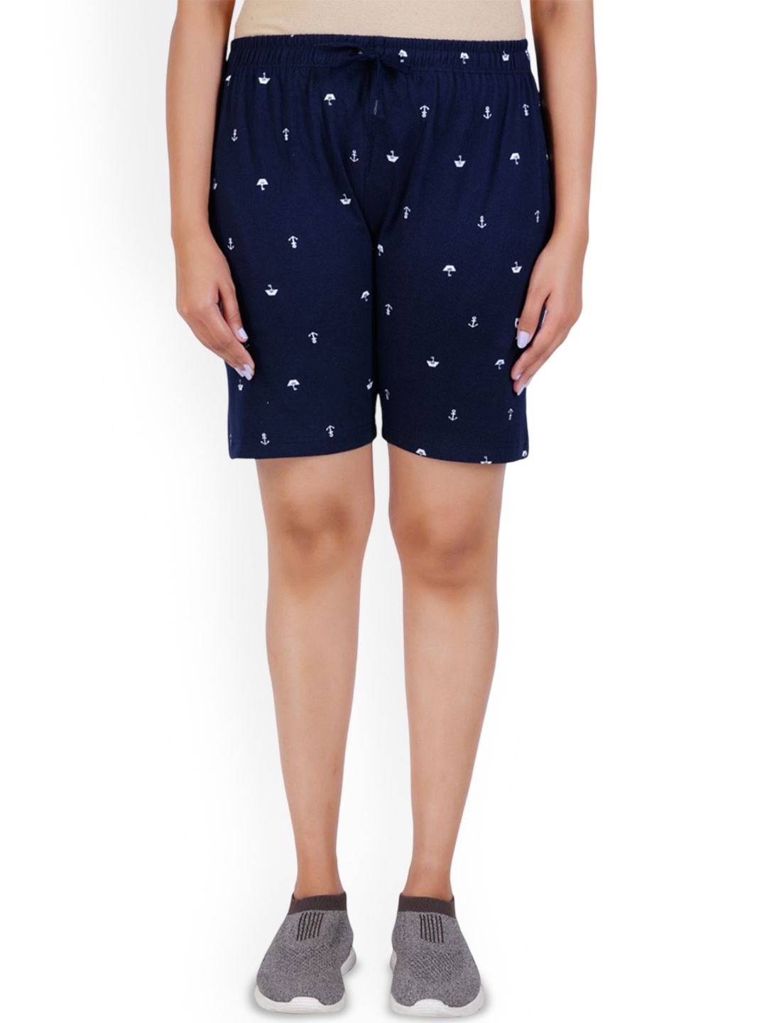 

GUIDE Women Cotton Printed Regular Fit Shorts, Navy blue