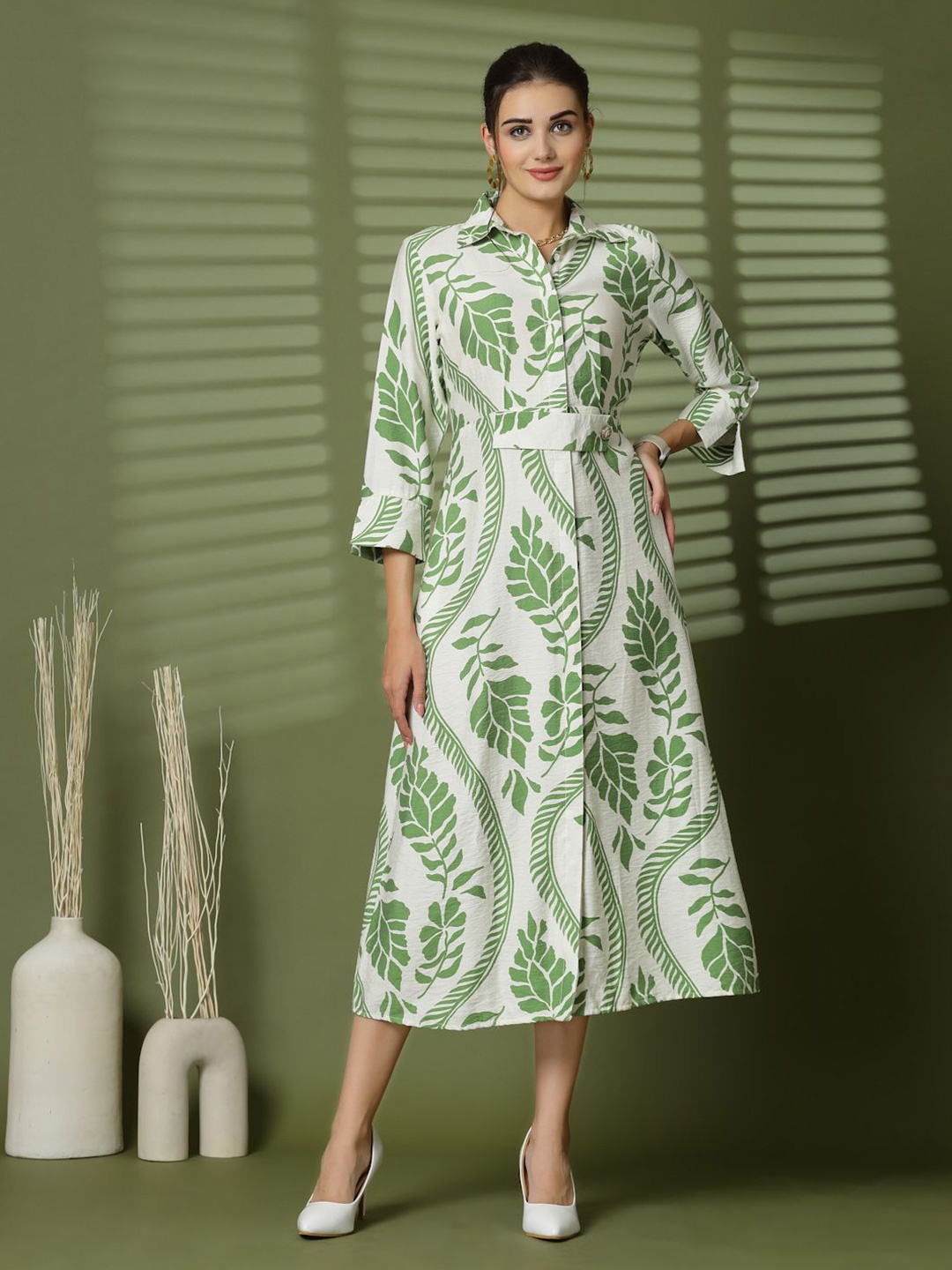 

Get Glamr Women Tropical Printed Organic Cotton A-Line Midi Dress, Green