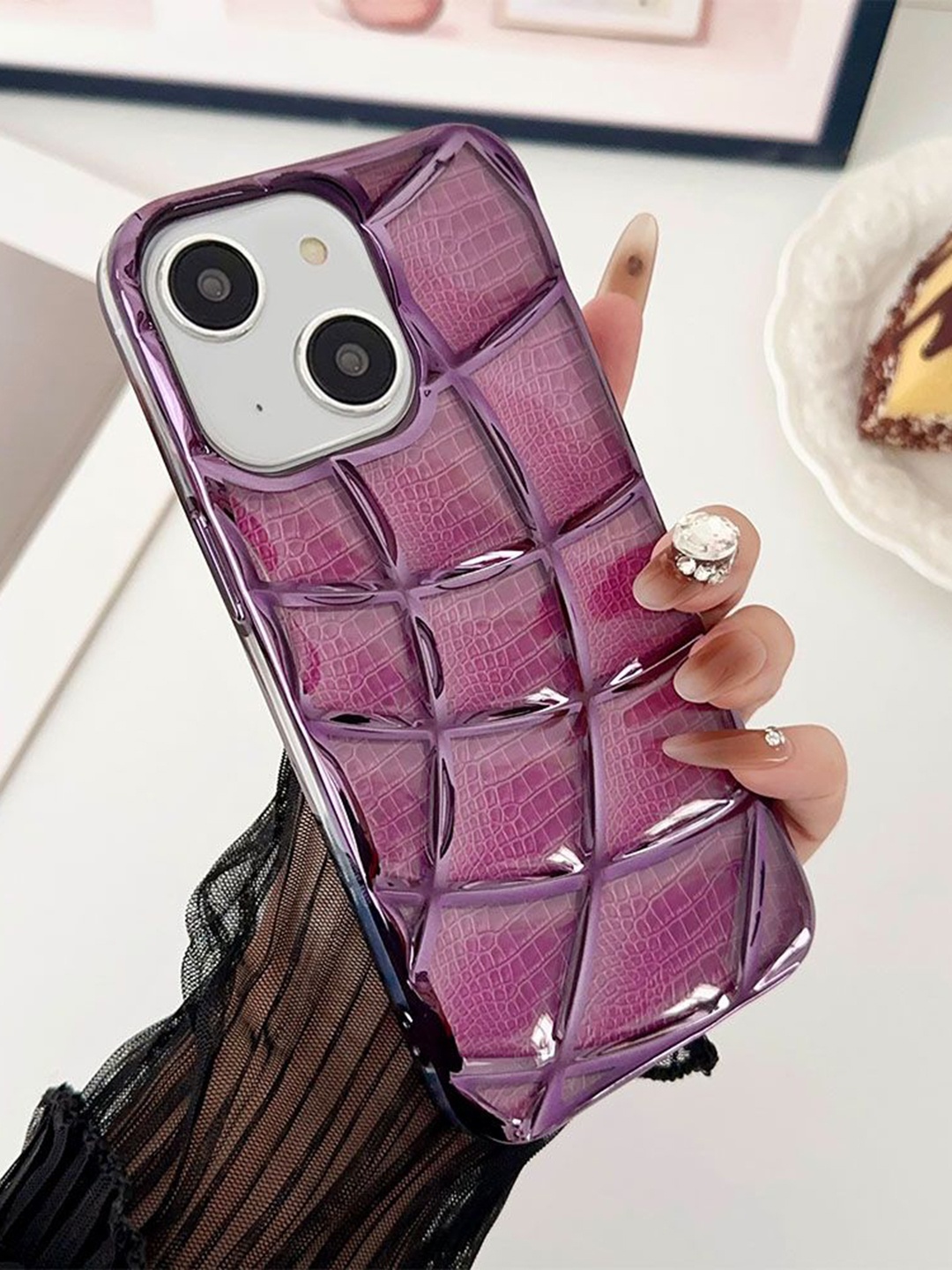 

Luxury Kase LK143 Electroplated Unique Design iPhone 14 Back Case, Purple