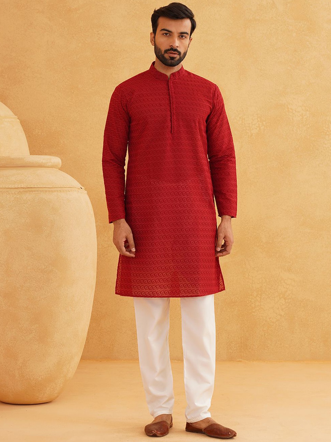 

SOJANYA Geometric Embroidered Regular Pure Cotton Straight Kurta With Churidar, Maroon