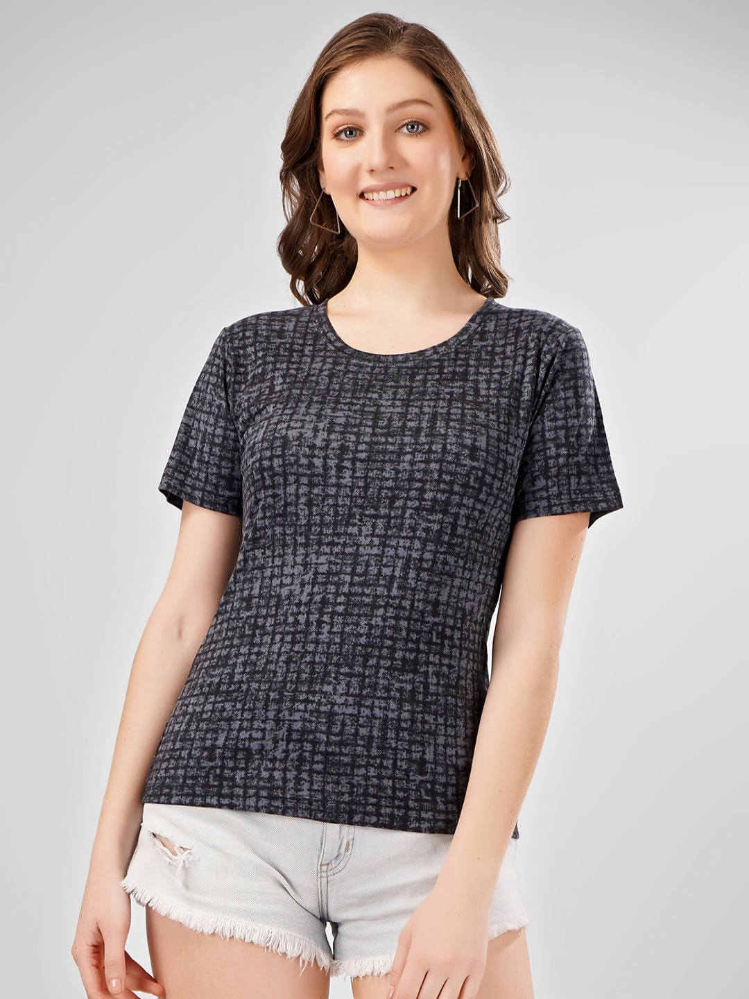 

MIMID Women Checked Round Neck Cotton T-shirt, Grey