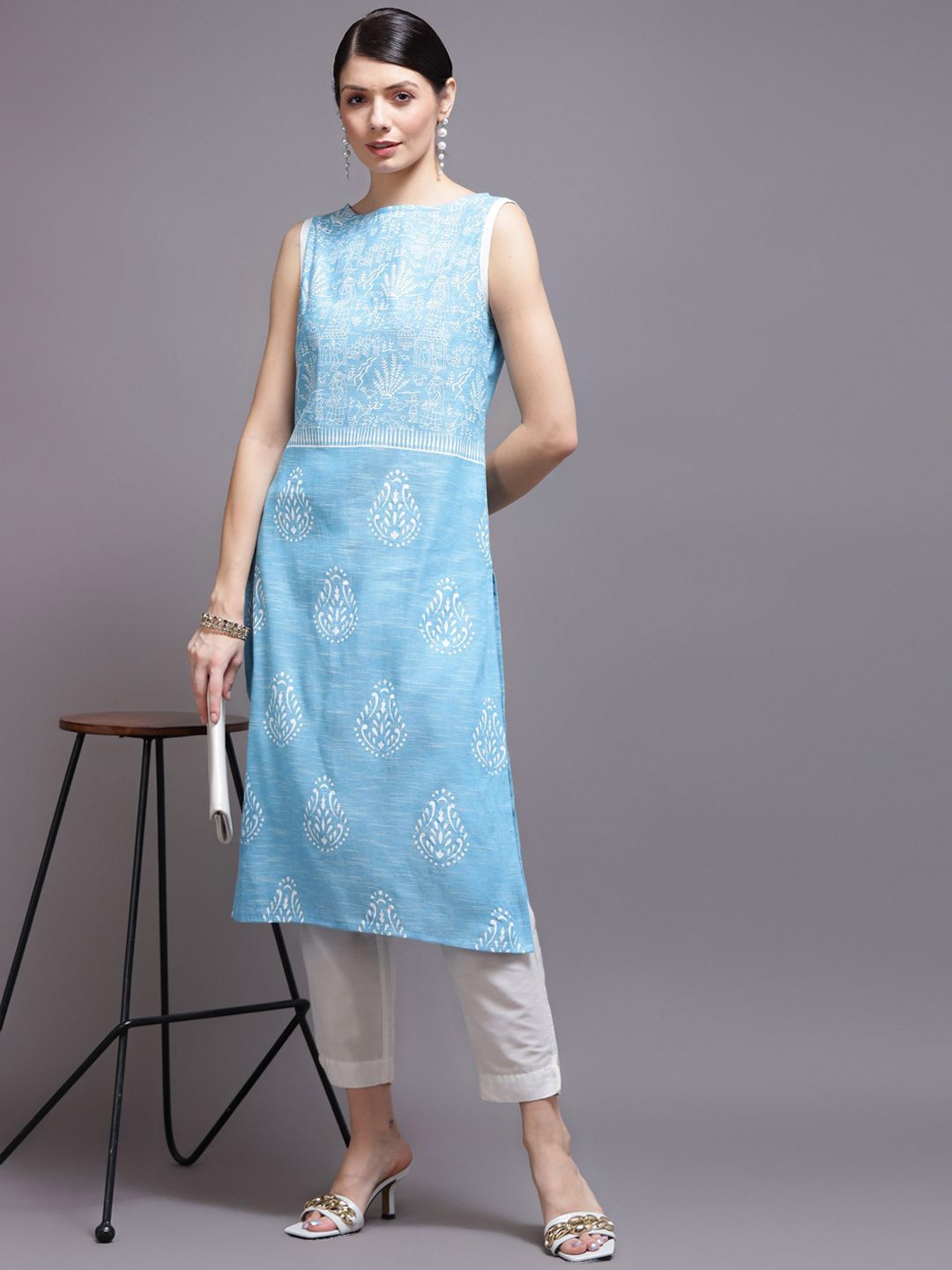 

KALINI Floral Printed Pure Cotton Kurta, Blue