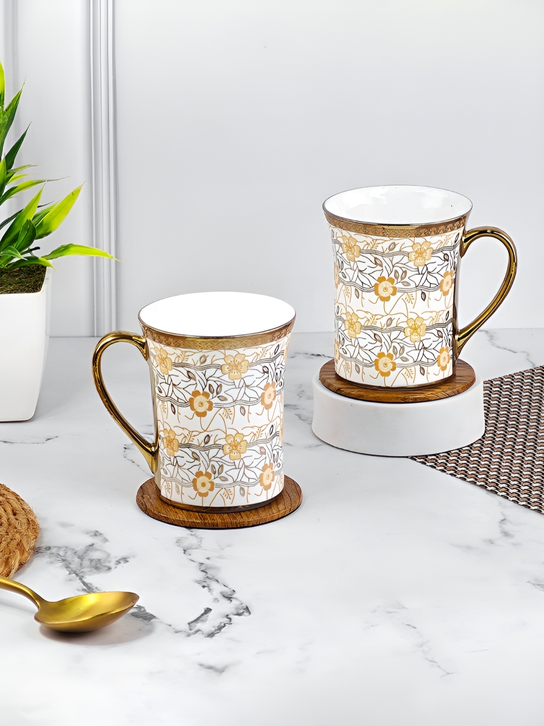 

UPC Gold-Toned & White 2 Pieces Floral Printed Ceramic Glossy Cups
