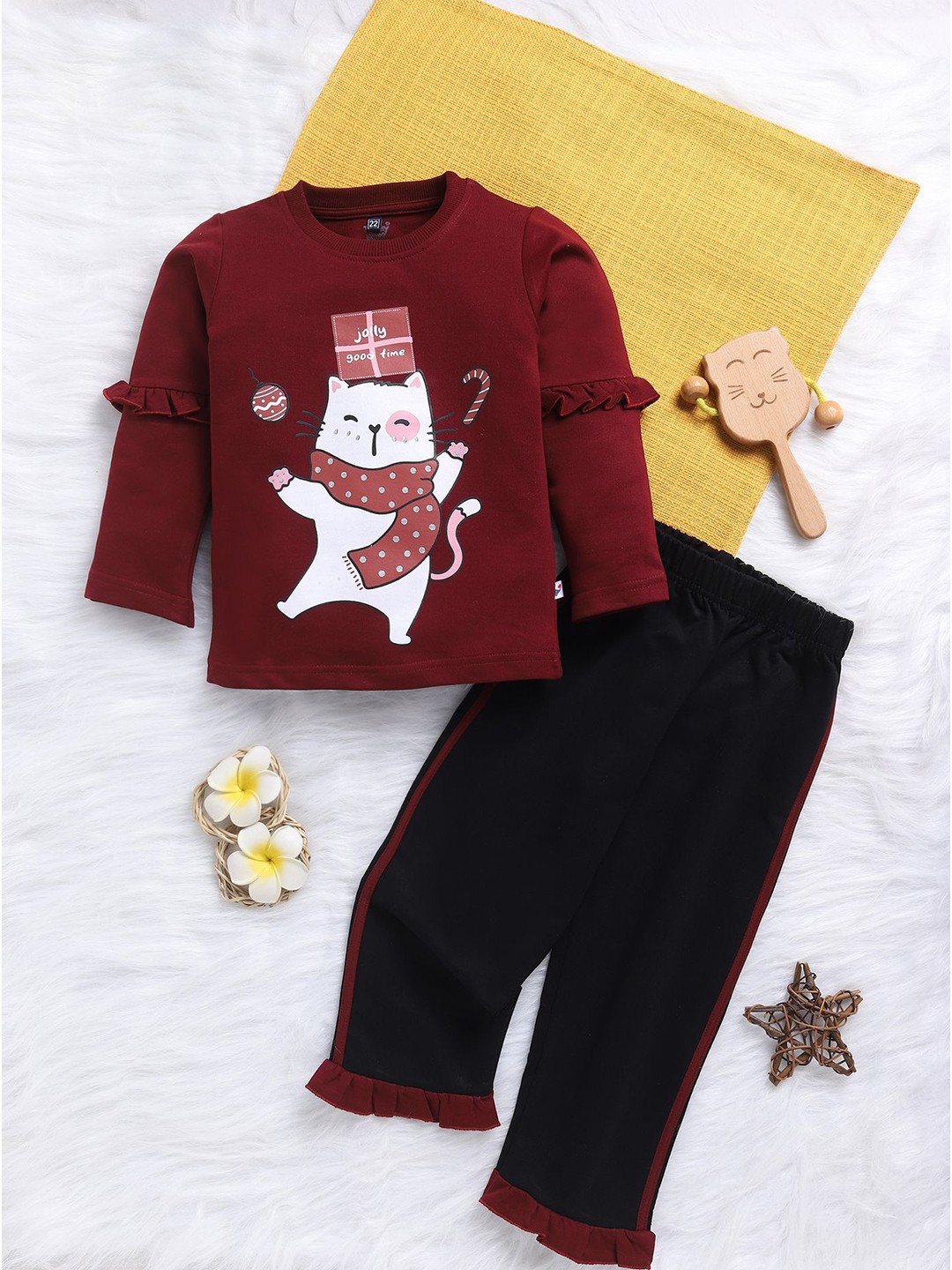 

Toonyport Girls Printed Round Neck Long Sleeves Top With Trouser, Maroon