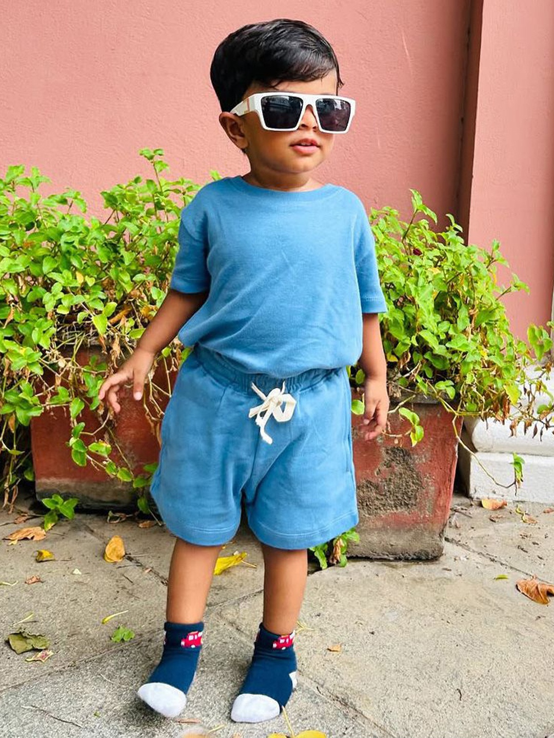 

Honcho Baby Unisex Kids Round Neck Short Sleeves Organic Cotton T-Shirt With Shorts, Blue