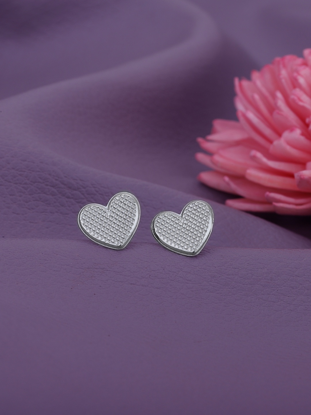 

VANBELLE Rhodium-Plated 925 Sterling Silver Heart Shaped Stud Earrings