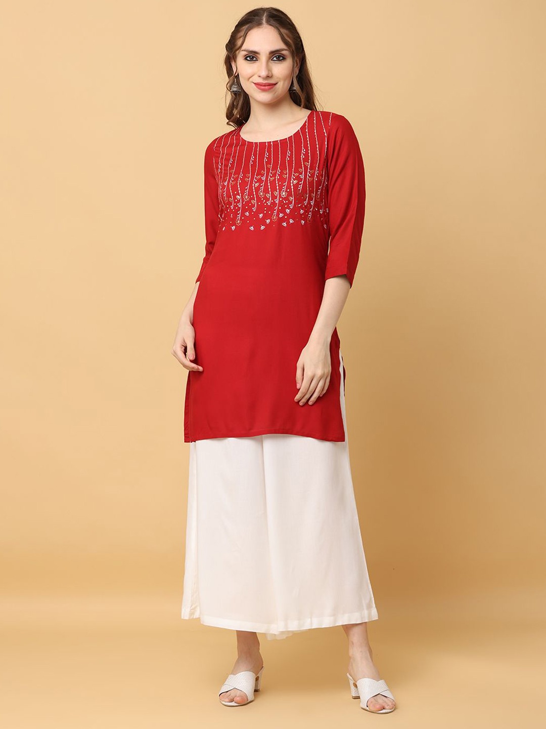

AAYUMI Women Yoke Printed Pure Cotton Straight Kurta, Red