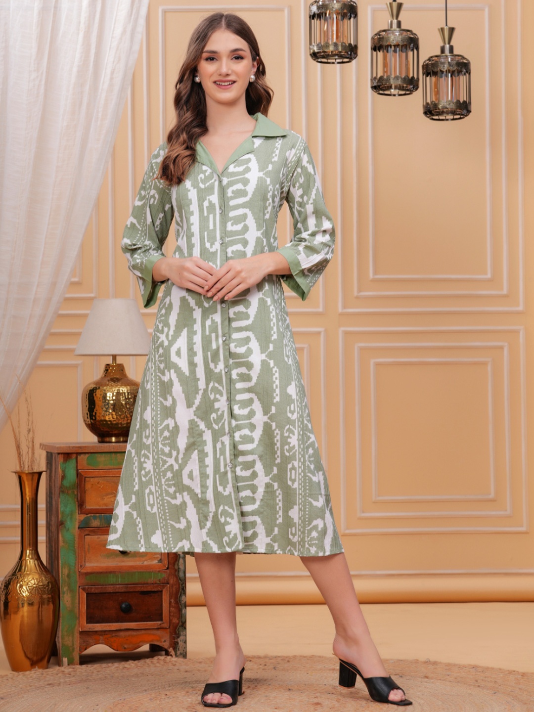 

HIGHLIGHT FASHION EXPORT Women Crepe Fit & Flare Midi Dress, Green