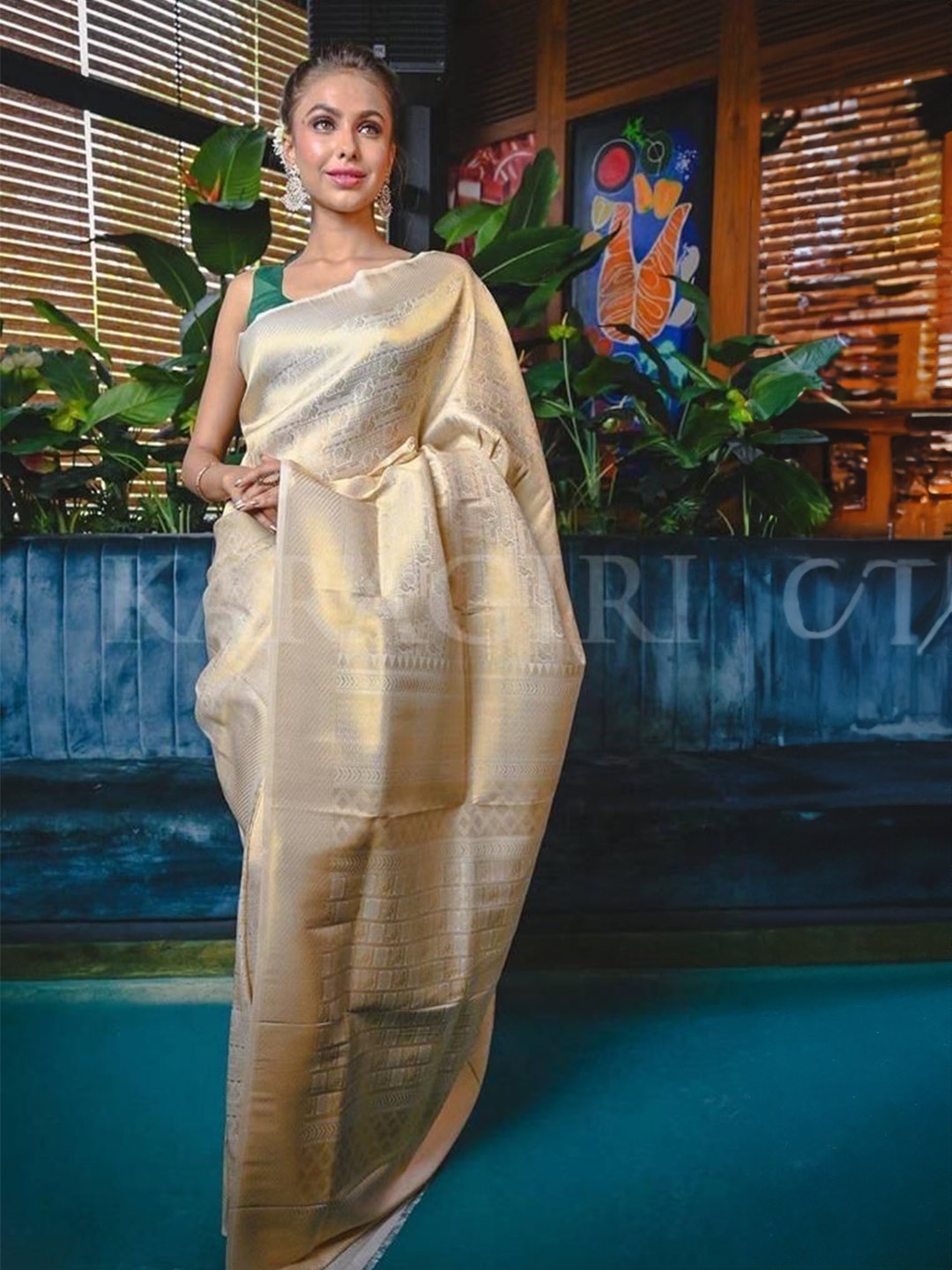 

Marziyaa Woven Design Zari Banarasi Saree, Cream