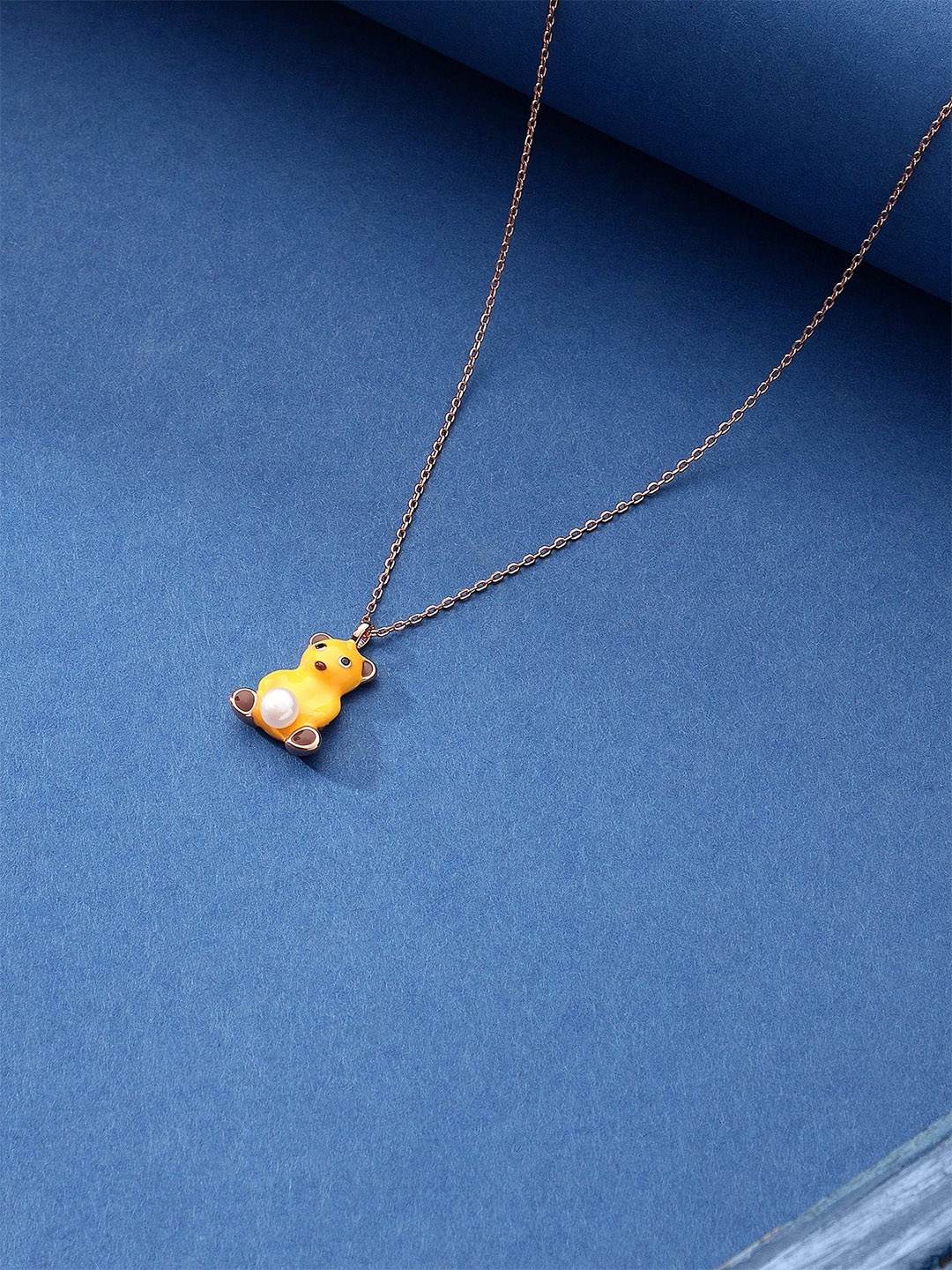 

DIAVO 925 Sterling Silver Rose Gold-Plated Animal Shaped Pendant With Chain