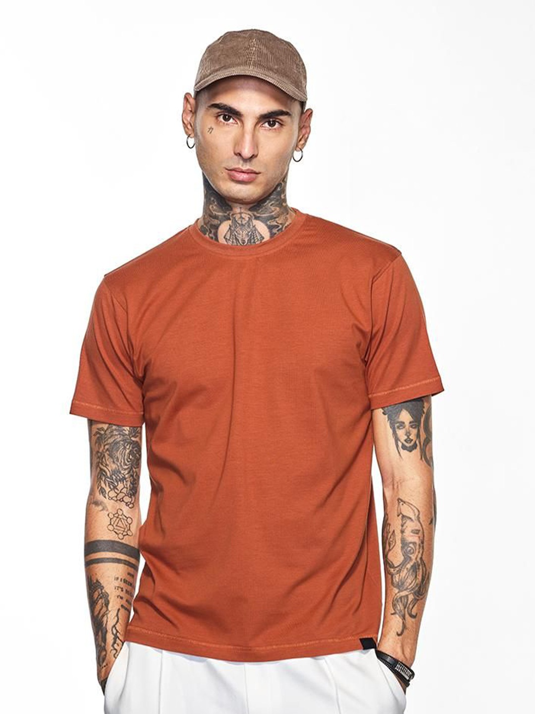 

Snitch Men Solid Round Neck Cotton T-shirt, Rust