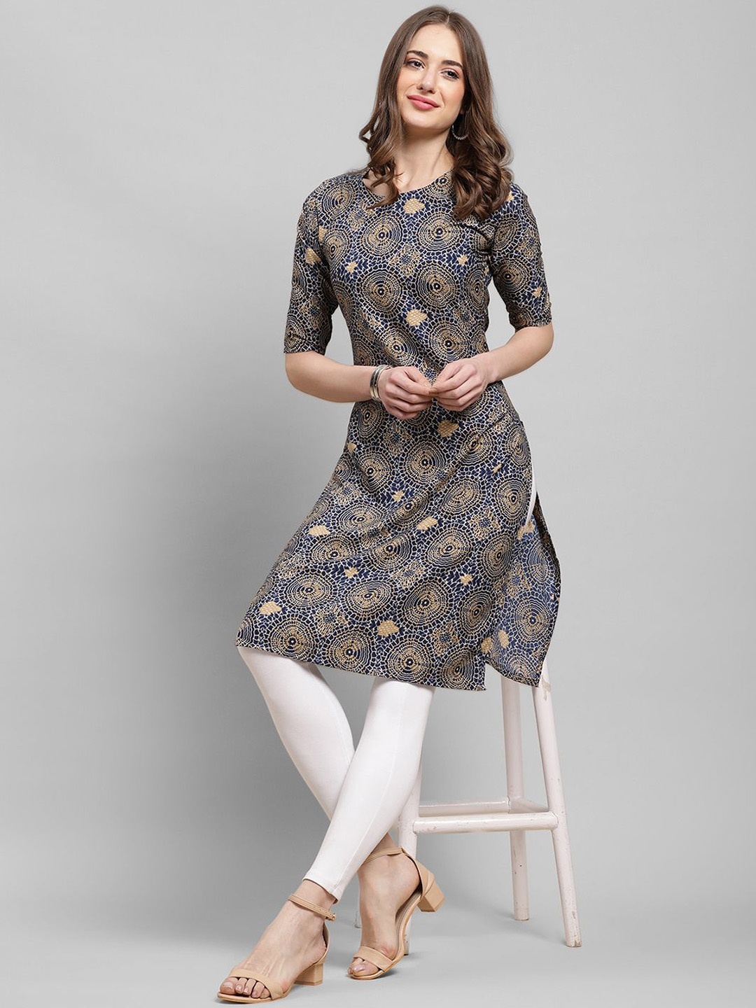 

7Threads Ethnic Motifs Printed Round Neck Crepe Straight Kurta, Blue