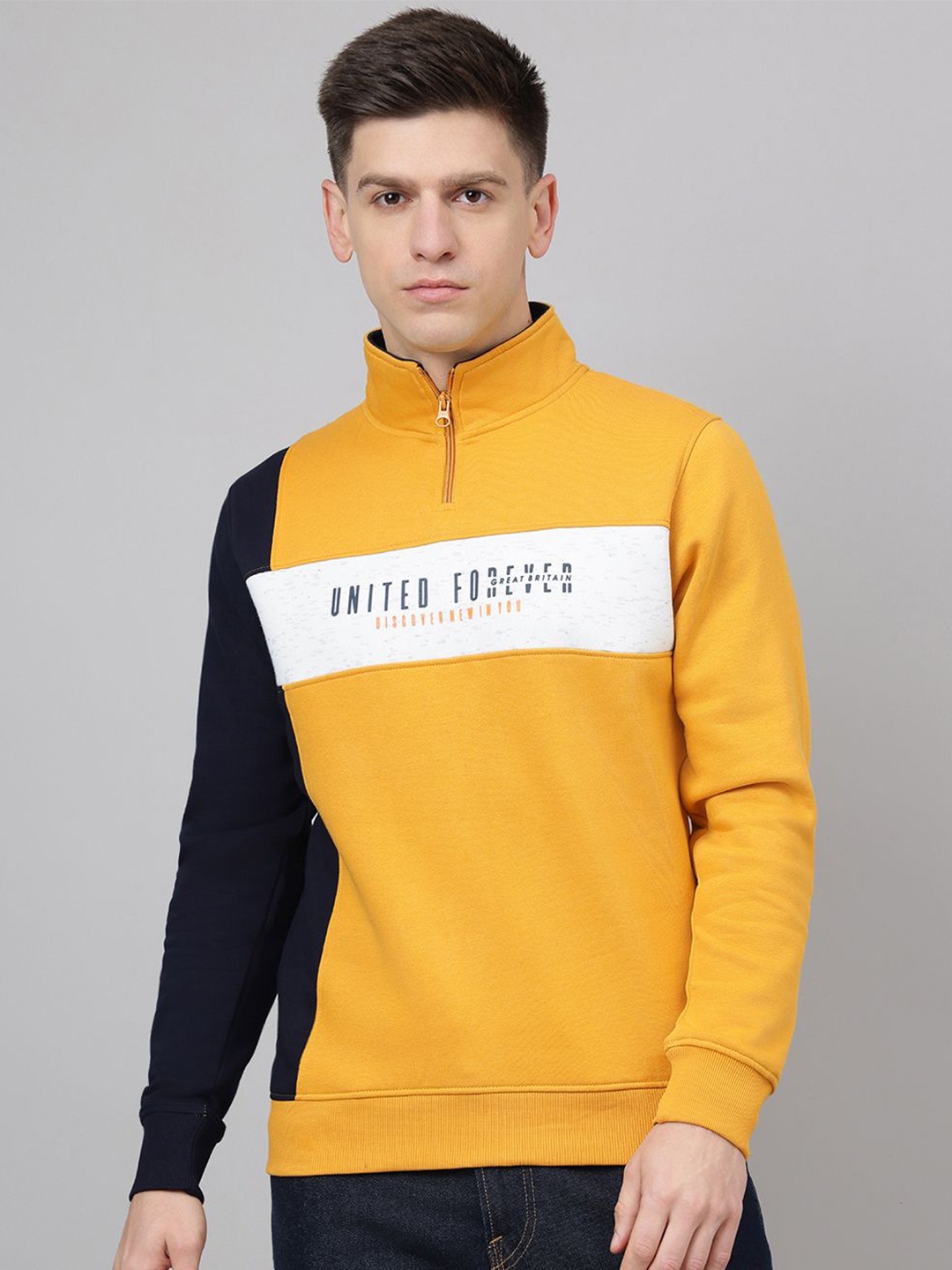 

Richlook Men Pullover Sweatshirt, Mustard