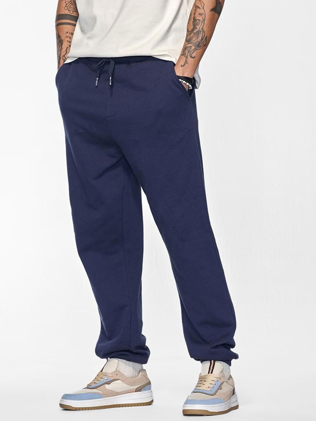 

Snitch Men Relaxed-Fit Pure Cotton Joggers, Navy blue
