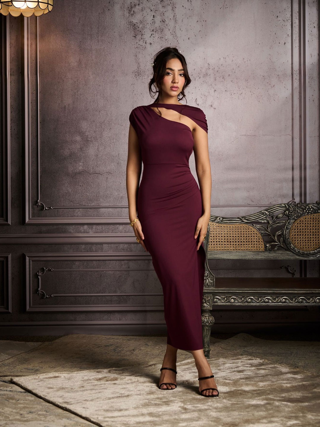 

Lea Clothing Co. Women Nicandra Plum Backless Maxi Bodycon Dress, Burgundy