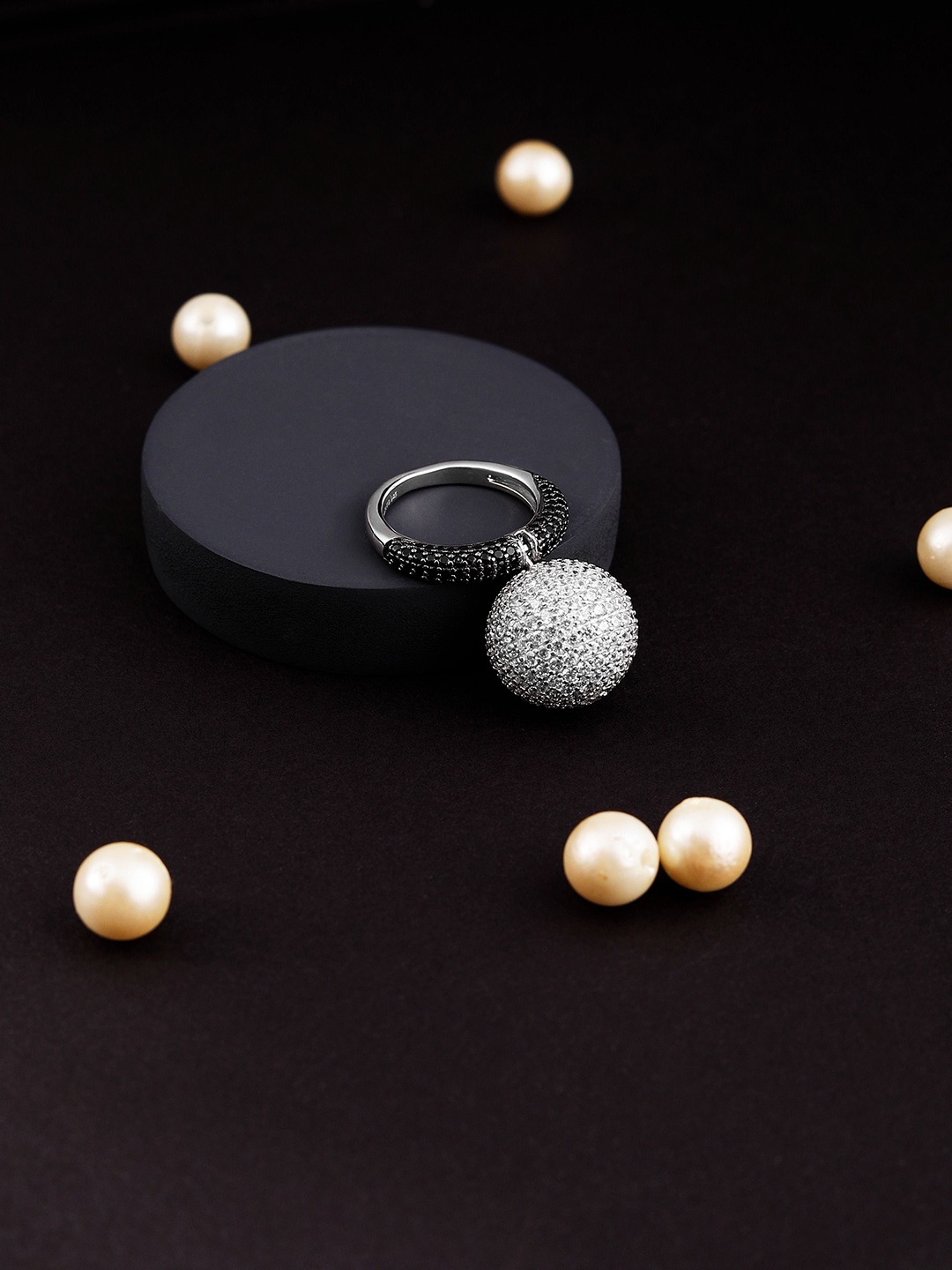 

DIAVO Stones-Studded Dazzling Sphere of Glamour Finger Ring, Silver