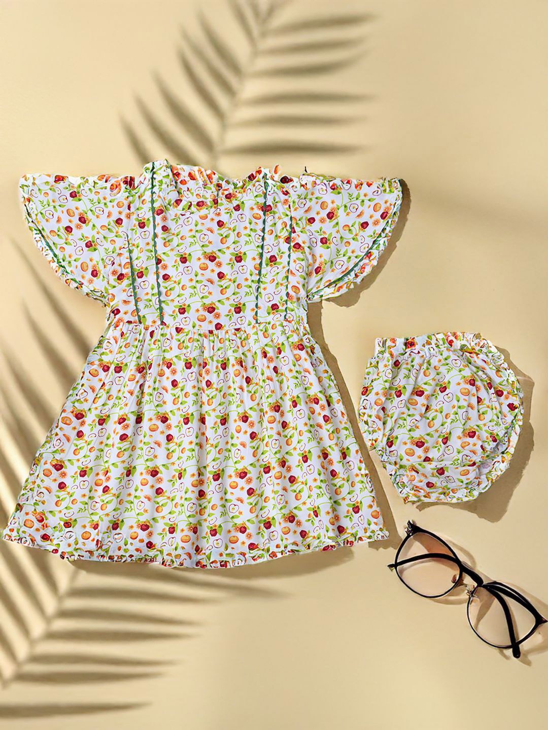 

Bella Moda Girls Printed Cotton Fit & Flare Dress With Bloomer, Green