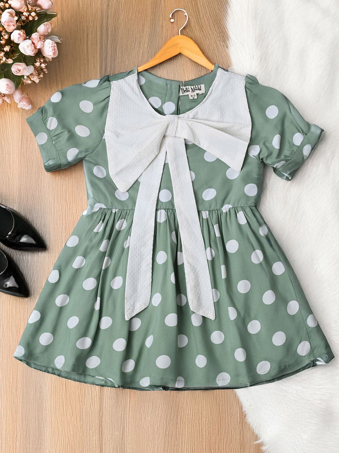 

Bella Moda Girls Polka Dot Printed Bow Detail Cotton Fit & Flare Dress, Green