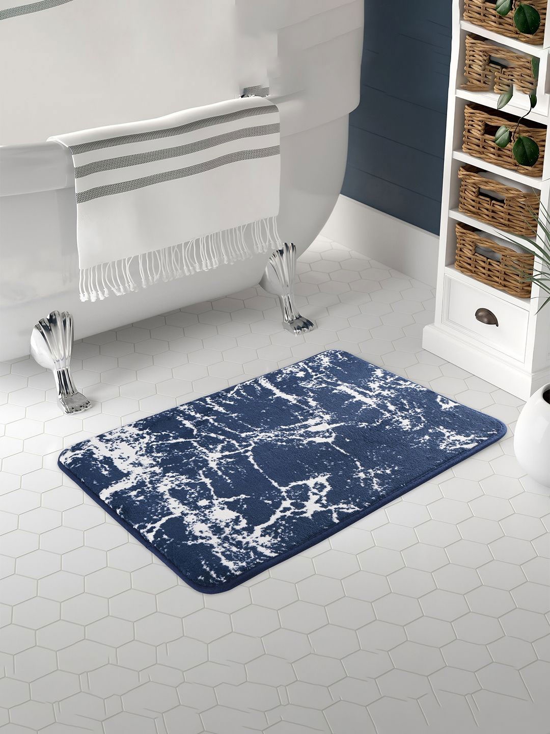 

Kuber Industries Navy Blue & White Printed Doormat