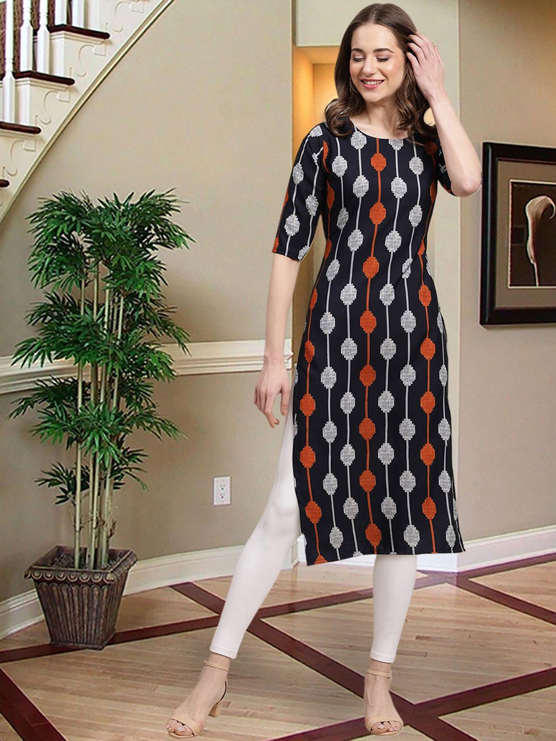 

7Threads Geometric Printed Round Neck Crepe Straight Kurta, Black