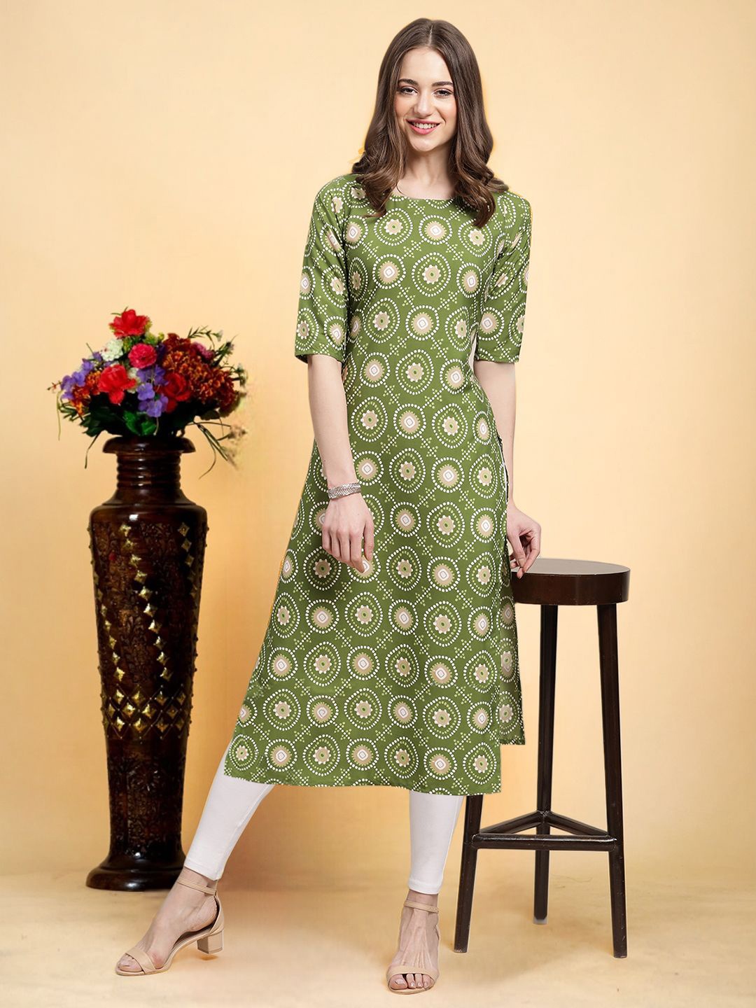 

7Threads Geometric Printed Crepe Straight Kurta, Olive