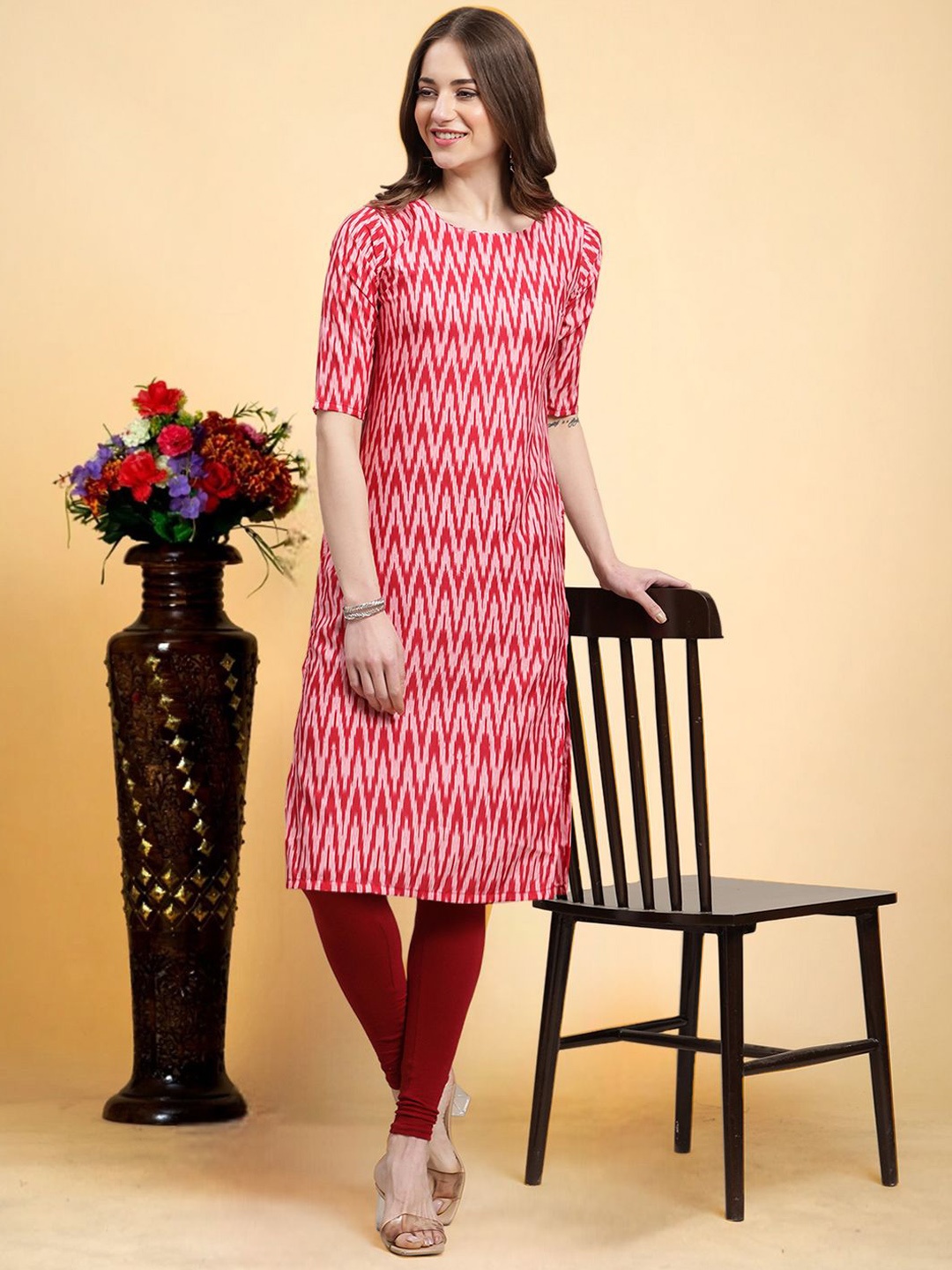 

7Threads Chevron Printed Crepe Straight Kurta, Pink