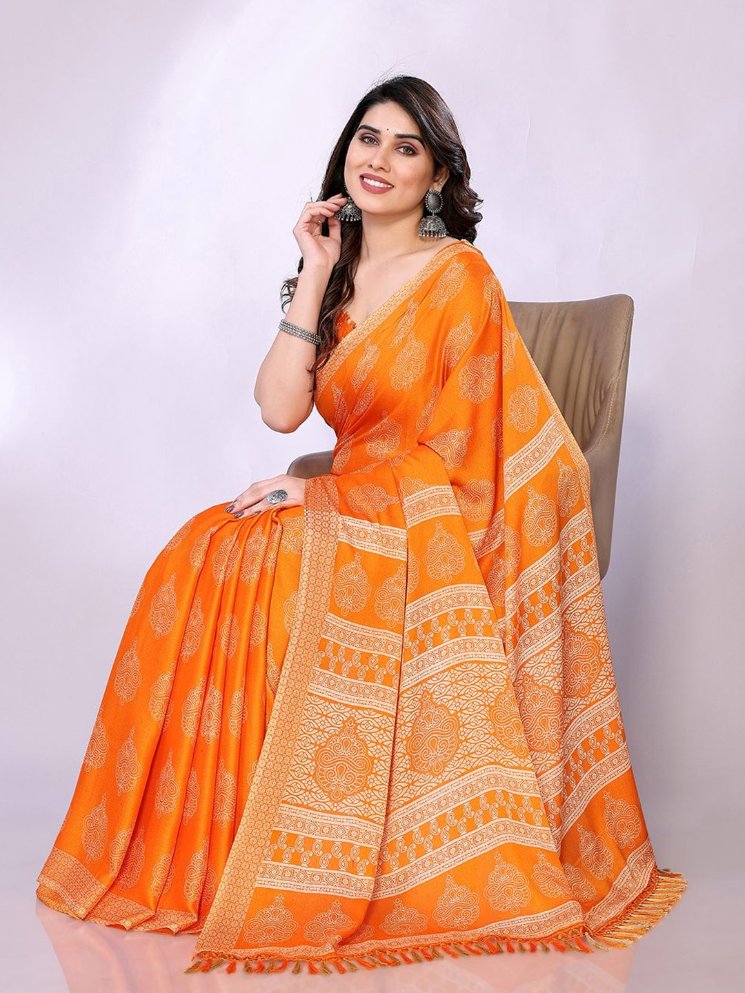 

FABMORA Floral Block Print Saree, Orange