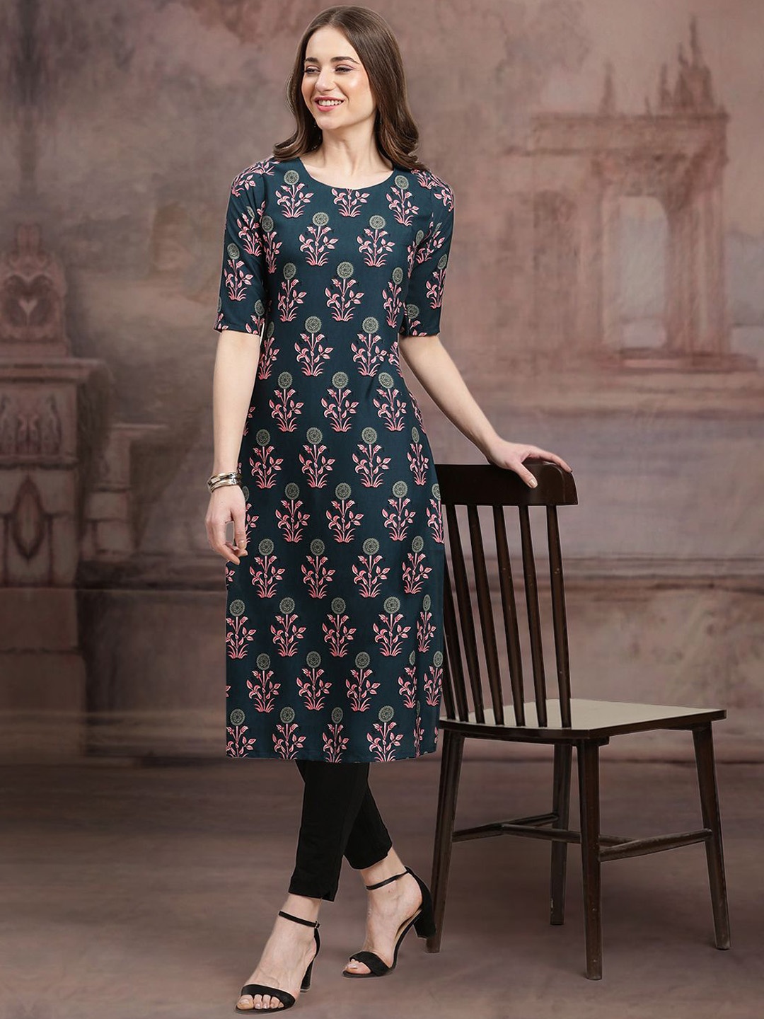 

7Threads Ethnic Motifs Printed Crepe Straight Kurta, Blue